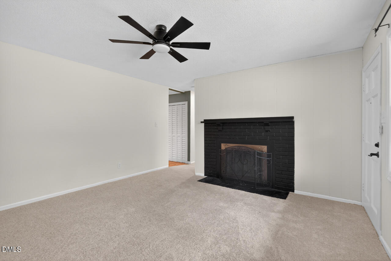 204 Ln Of Sir Gawaine Property Photo 6