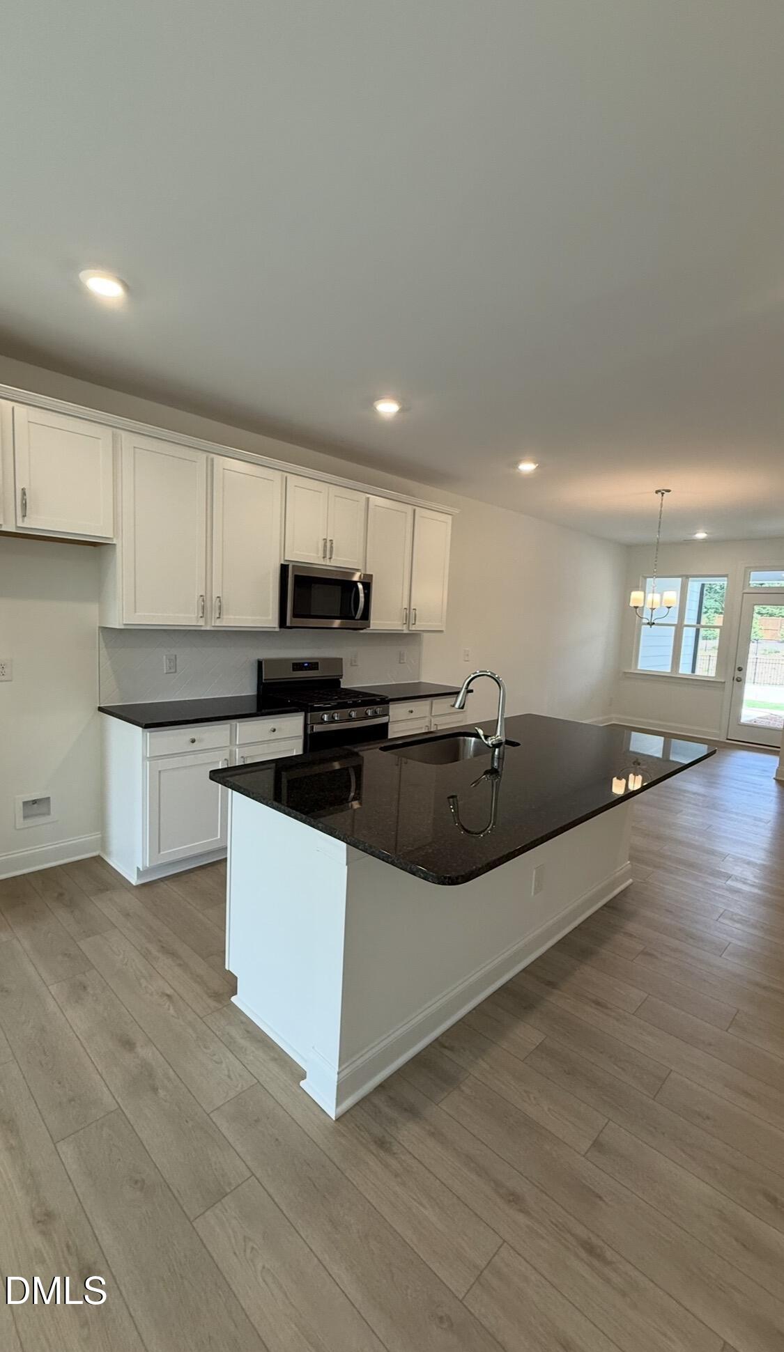 512 Traditions Grande Boulevard Property Photo 3