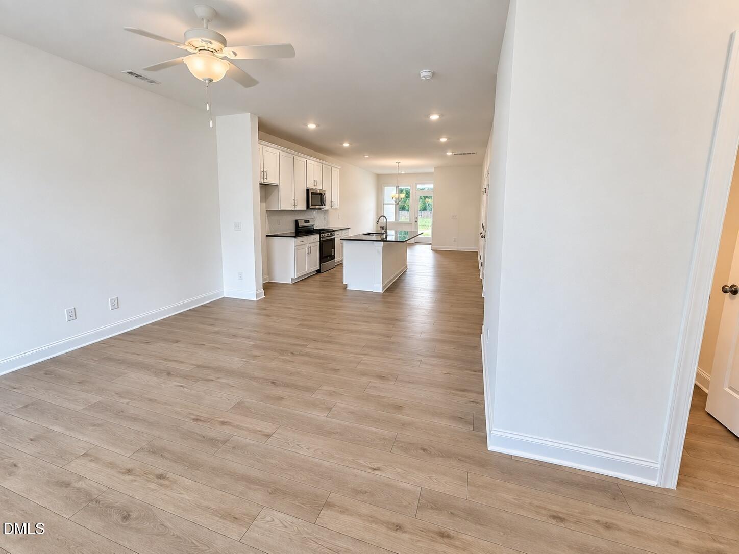 512 Traditions Grande Boulevard Property Photo 6