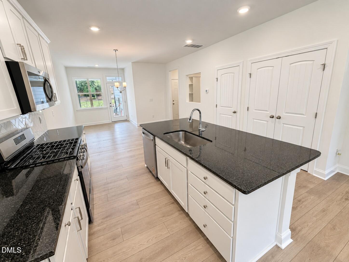 512 Traditions Grande Boulevard Property Photo 15