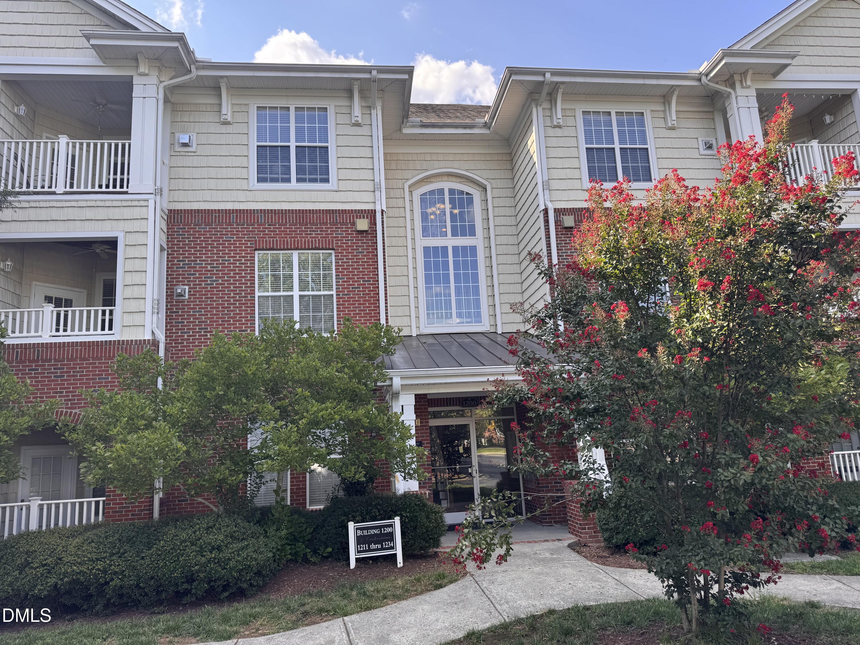 1221 Arborgate Circle Property Photo 1
