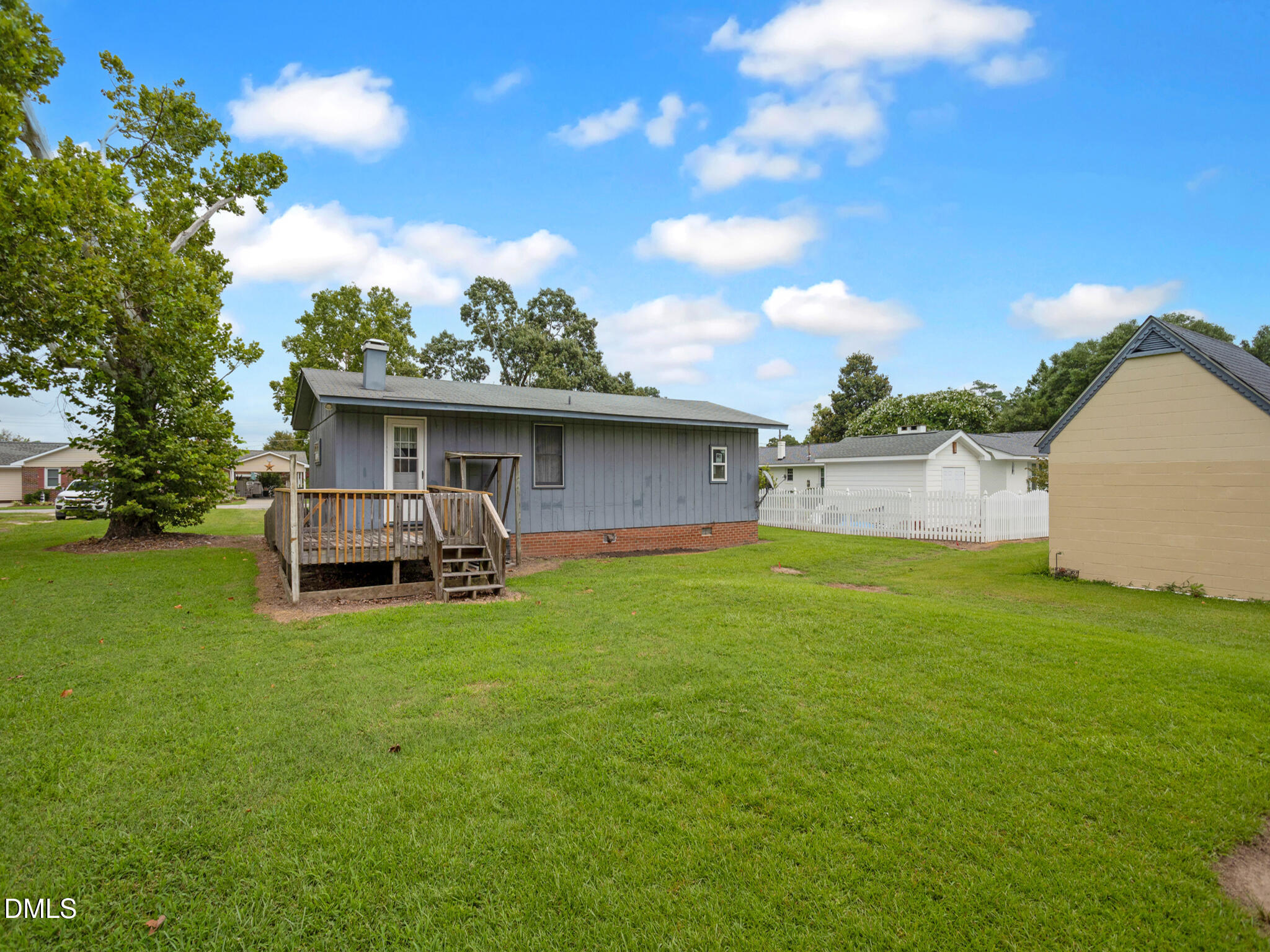 207 Price Street Property Photo 29