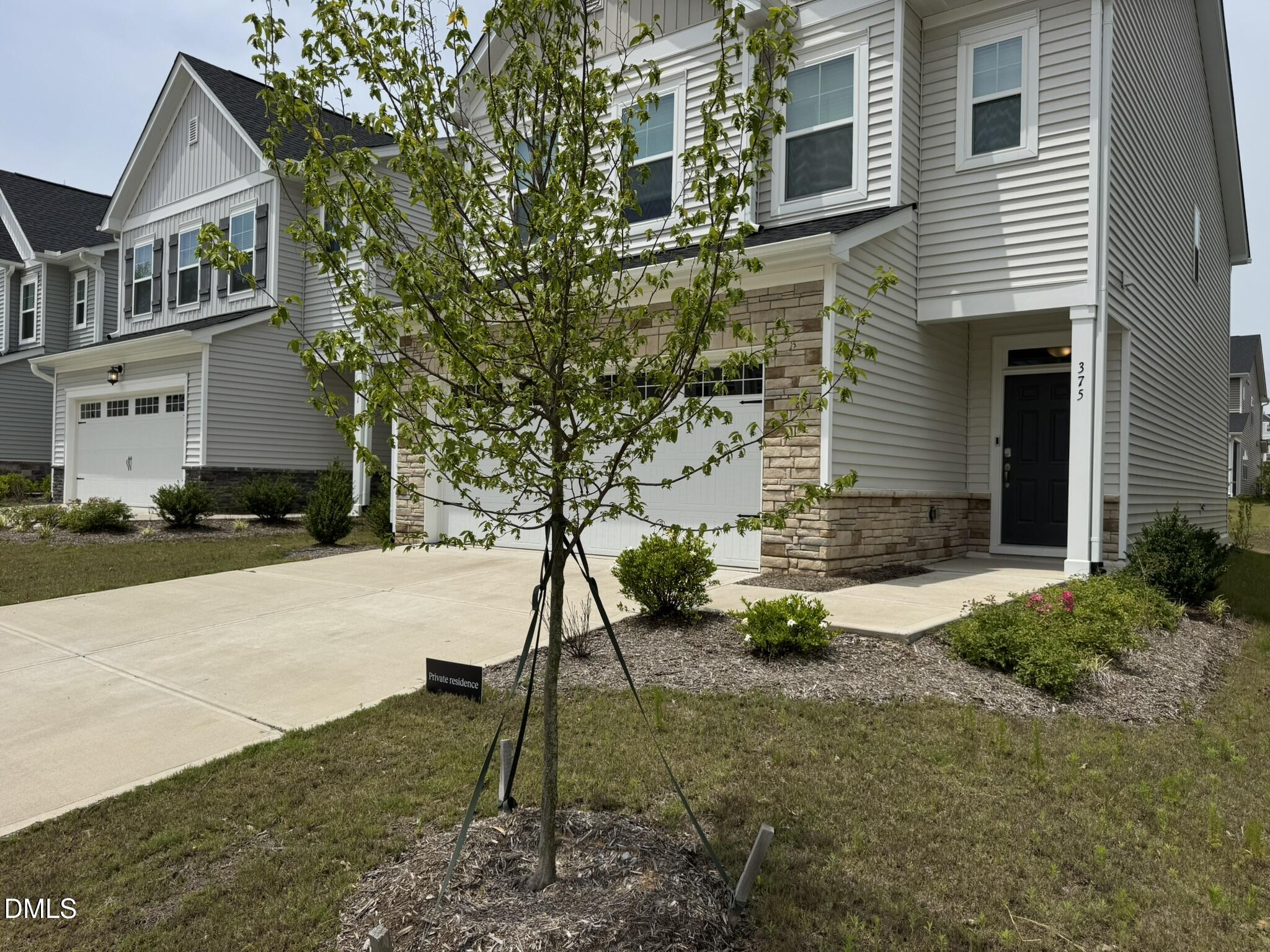 375 Garden Vine Trail Property Photo 3