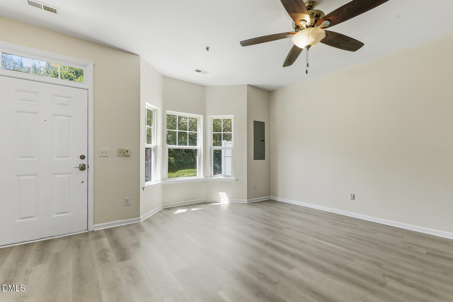 11100 Gwynn Oaks Drive 103 Property Photo 6