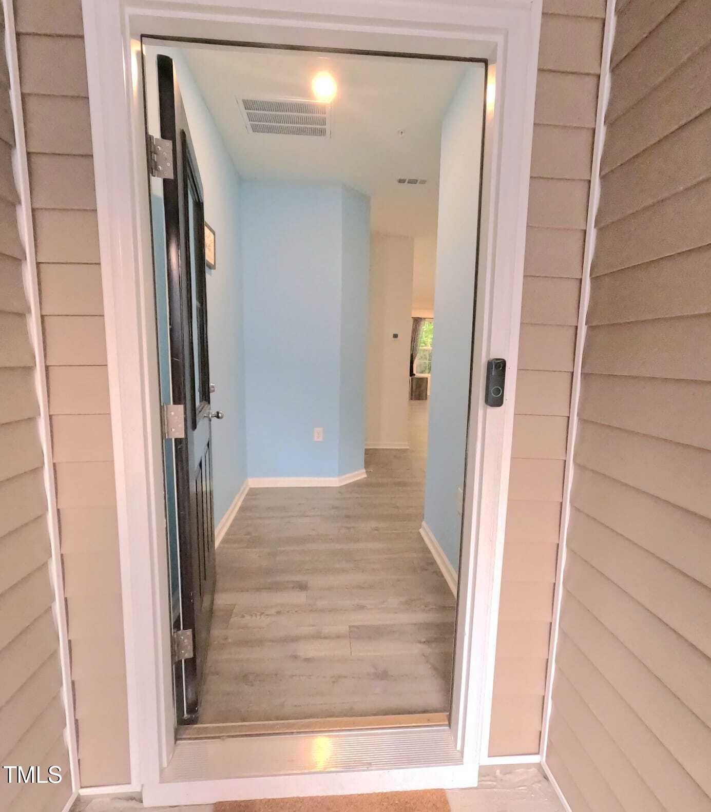 1240 Grenshaw Drive Property Photo 4