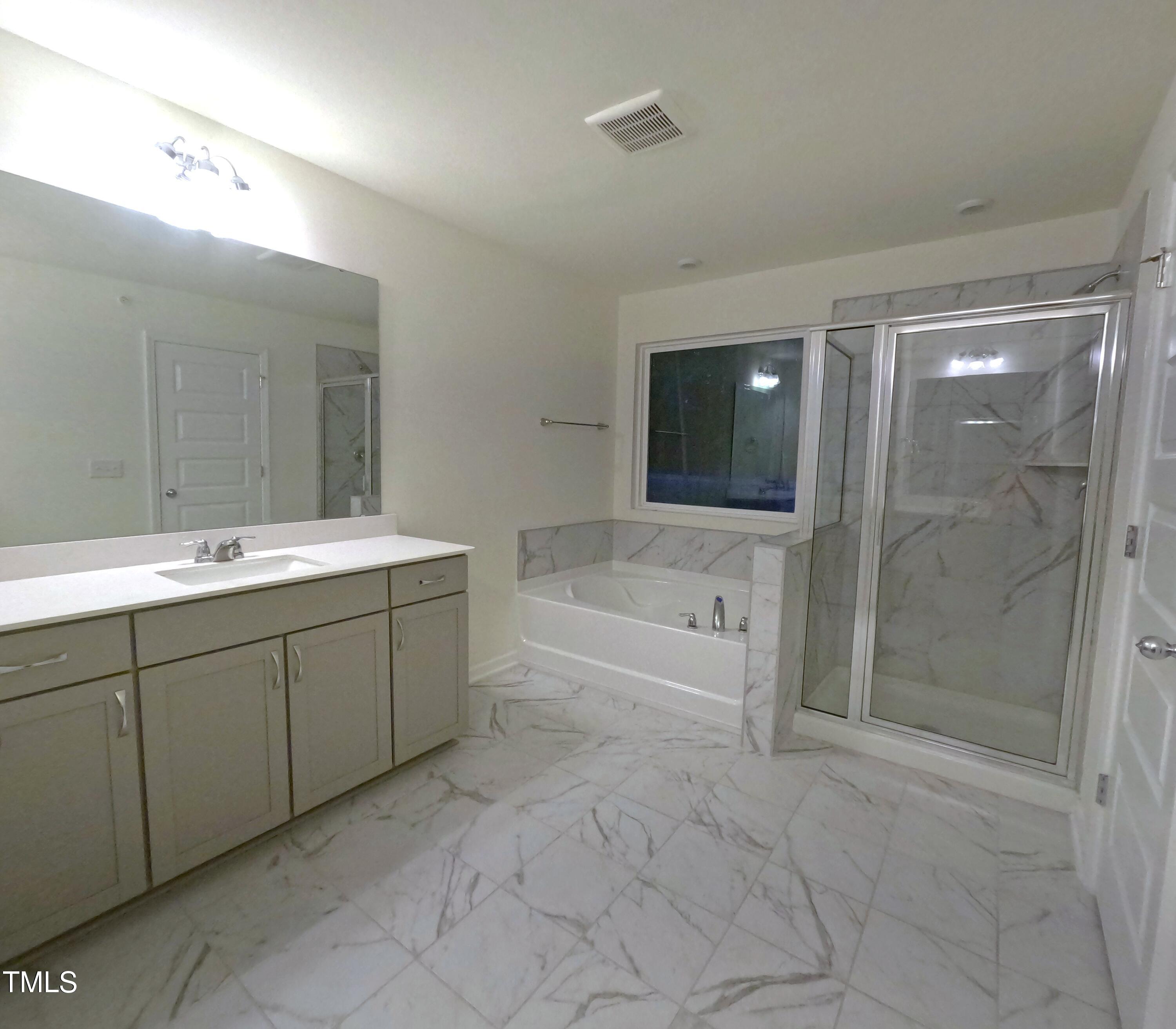 1240 Grenshaw Drive Property Photo 25