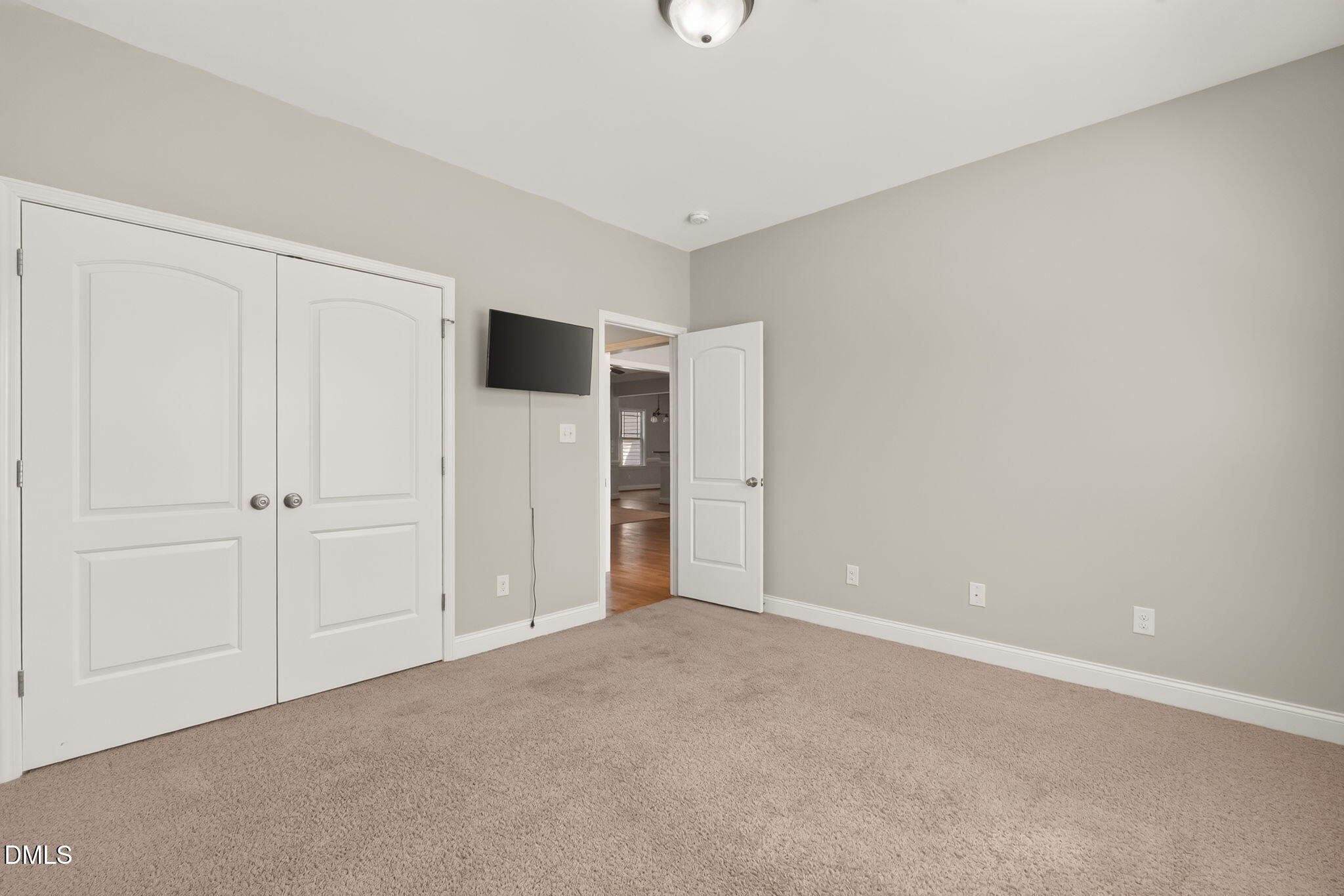107 Smithsanders Court Property Photo 31