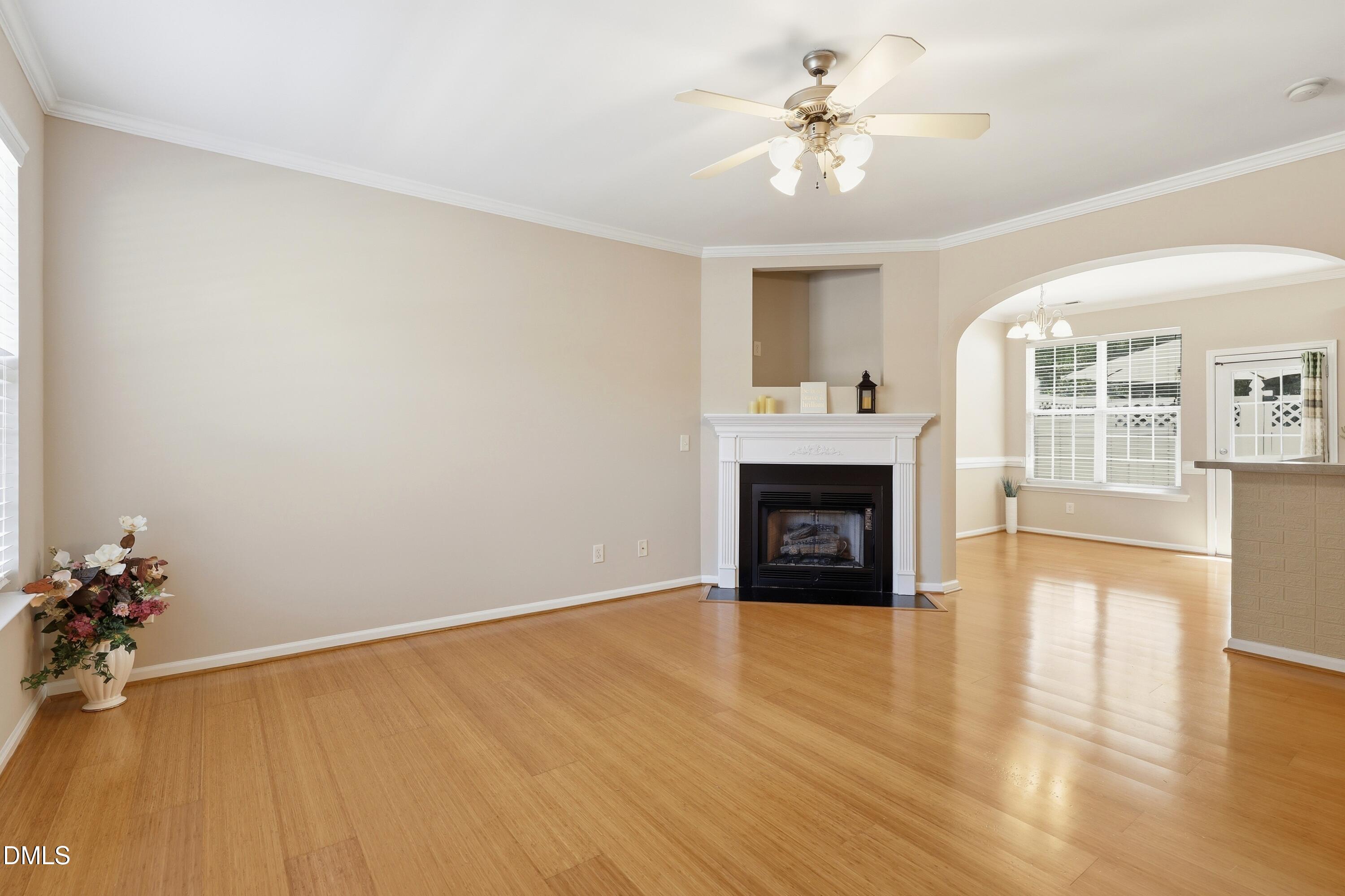 1109 Hamlet Park Drive Property Photo 12