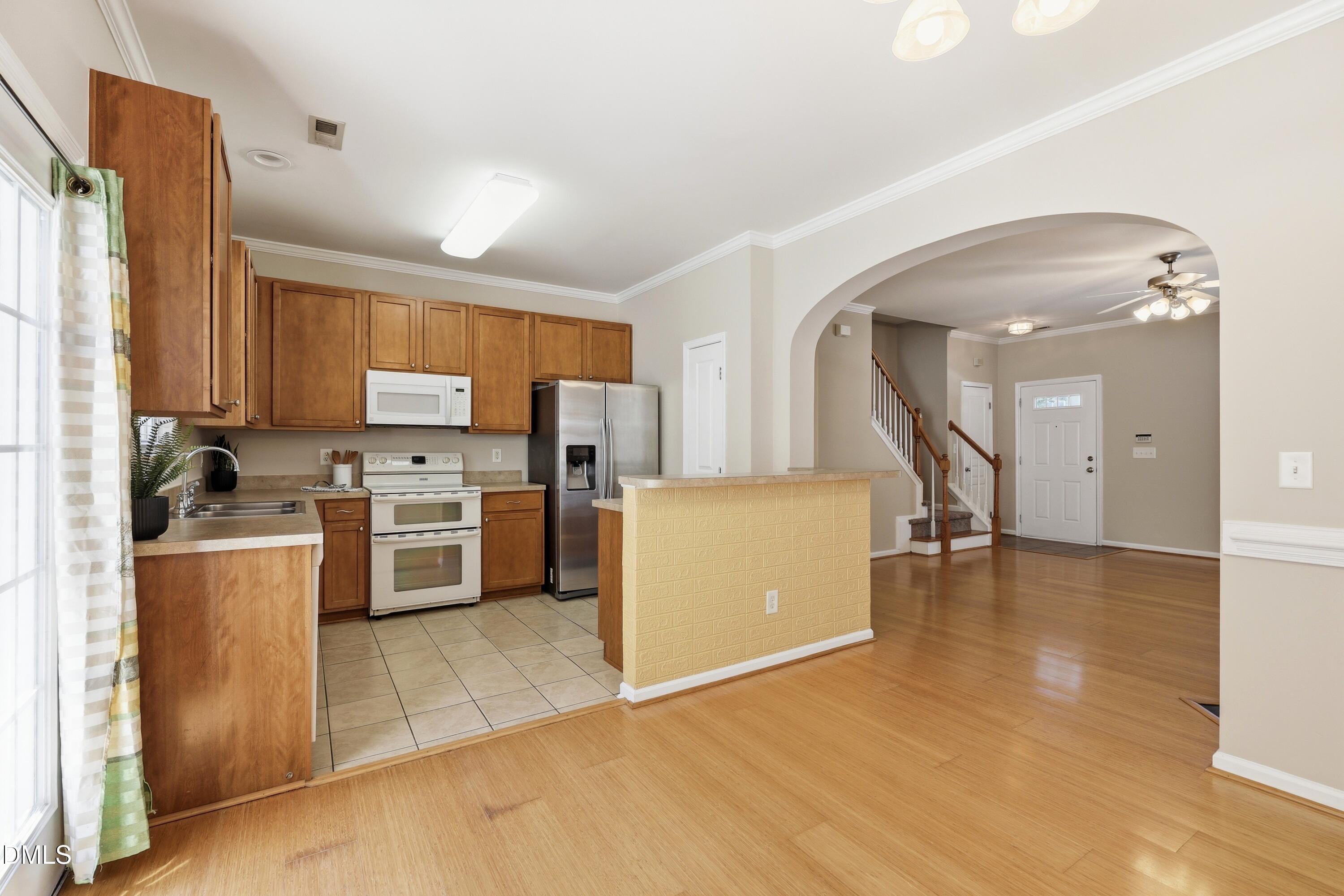 1109 Hamlet Park Drive Property Photo 16