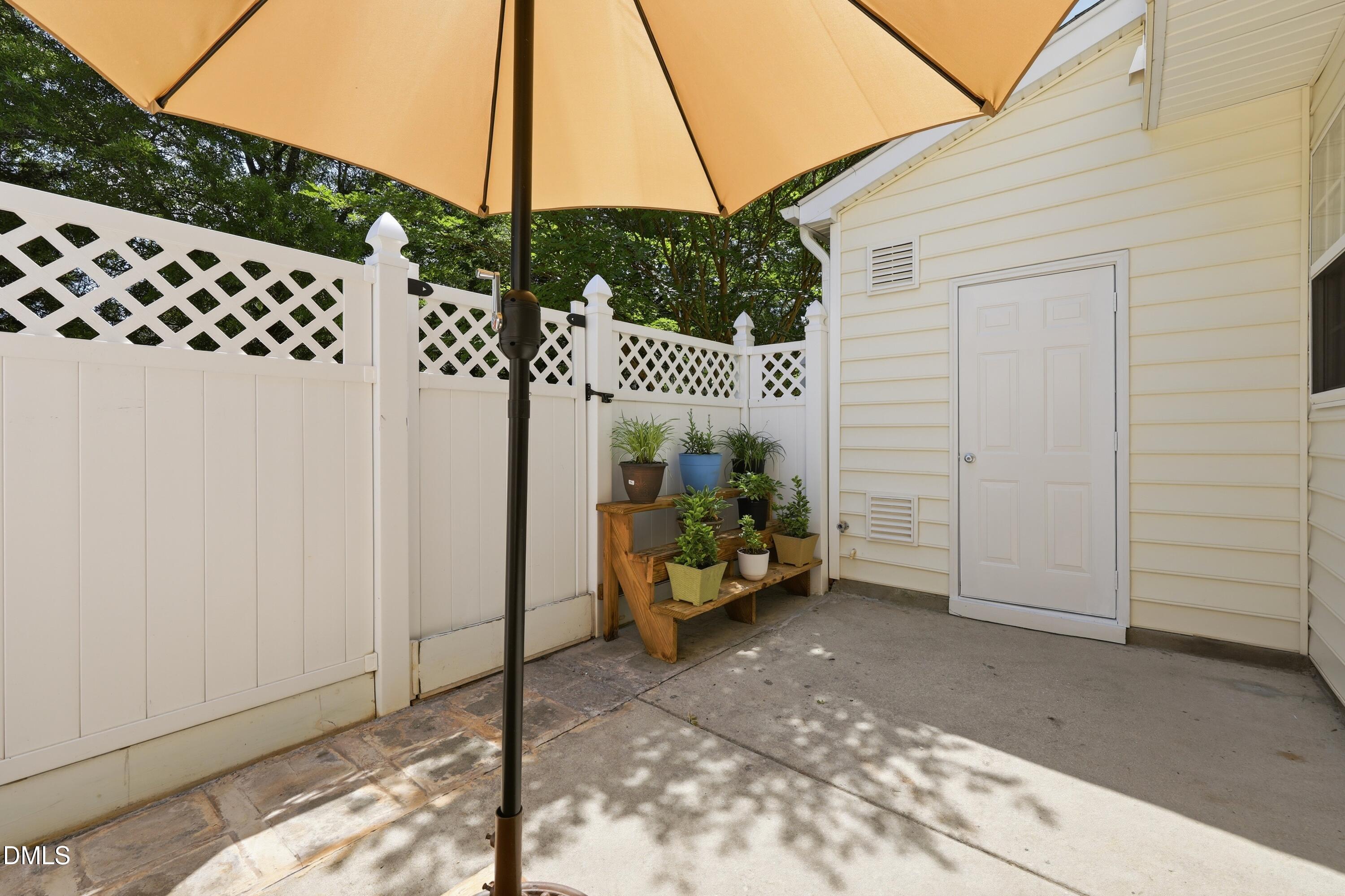 1109 Hamlet Park Drive Property Photo 33