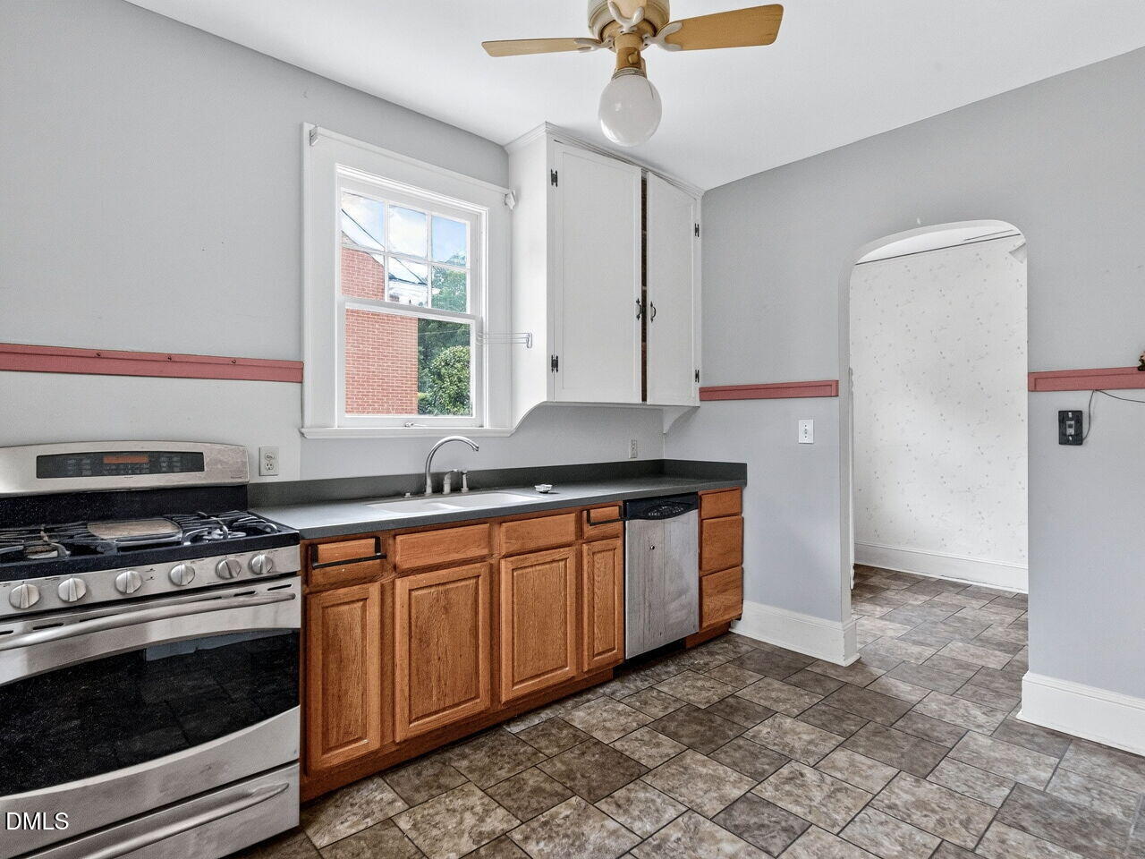 1509 Caswell Street Property Photo 11