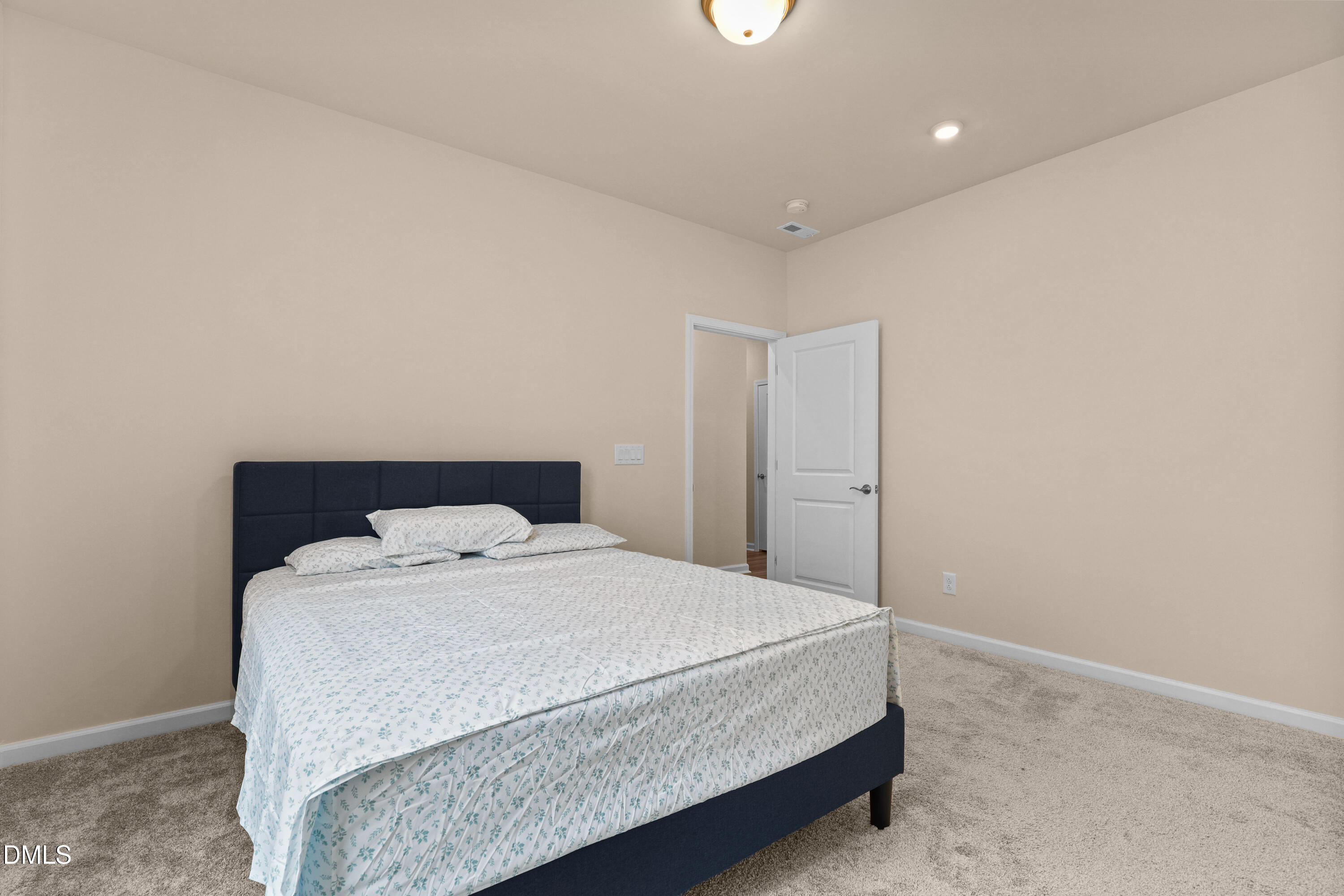 4910 Moosehead Way Property Photo 32