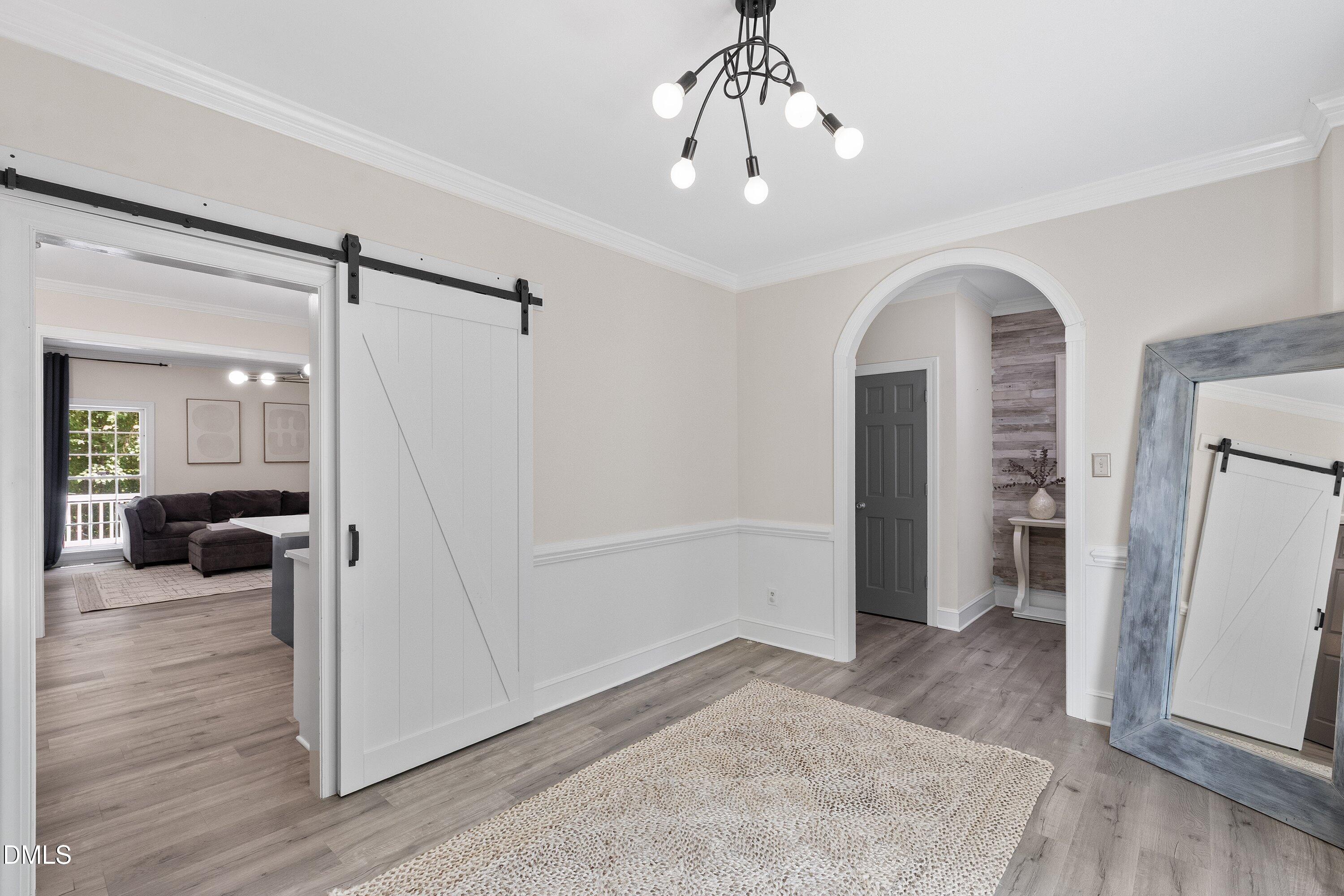 7504 Waverly Place Property Photo 10