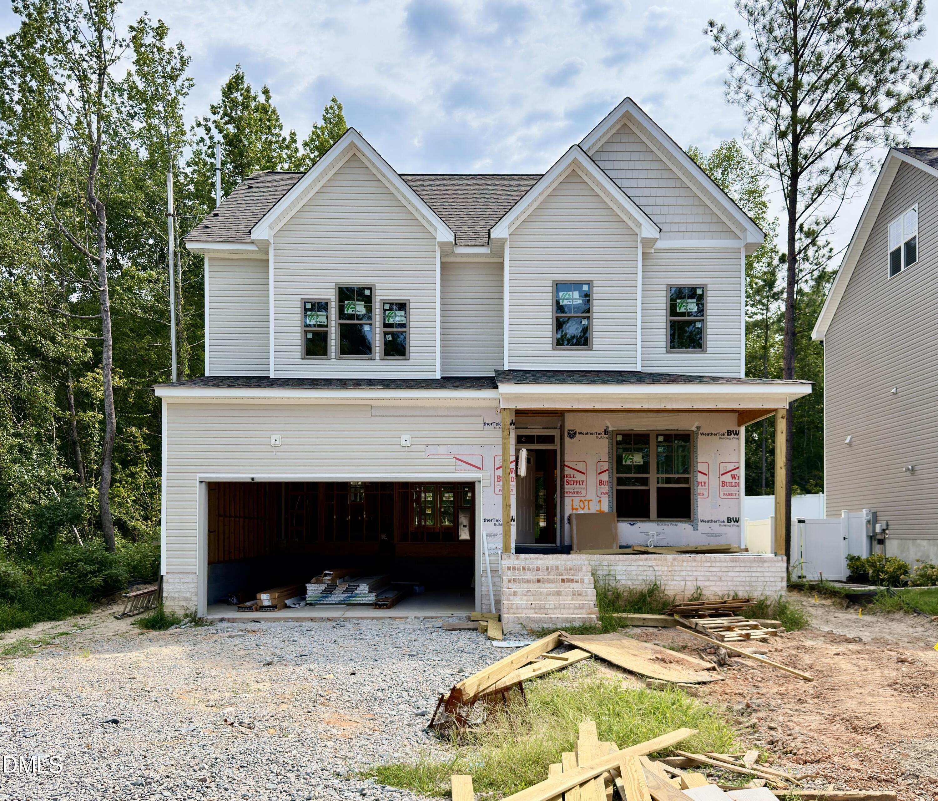 2609 Silver Gate Court Property Photo 1
