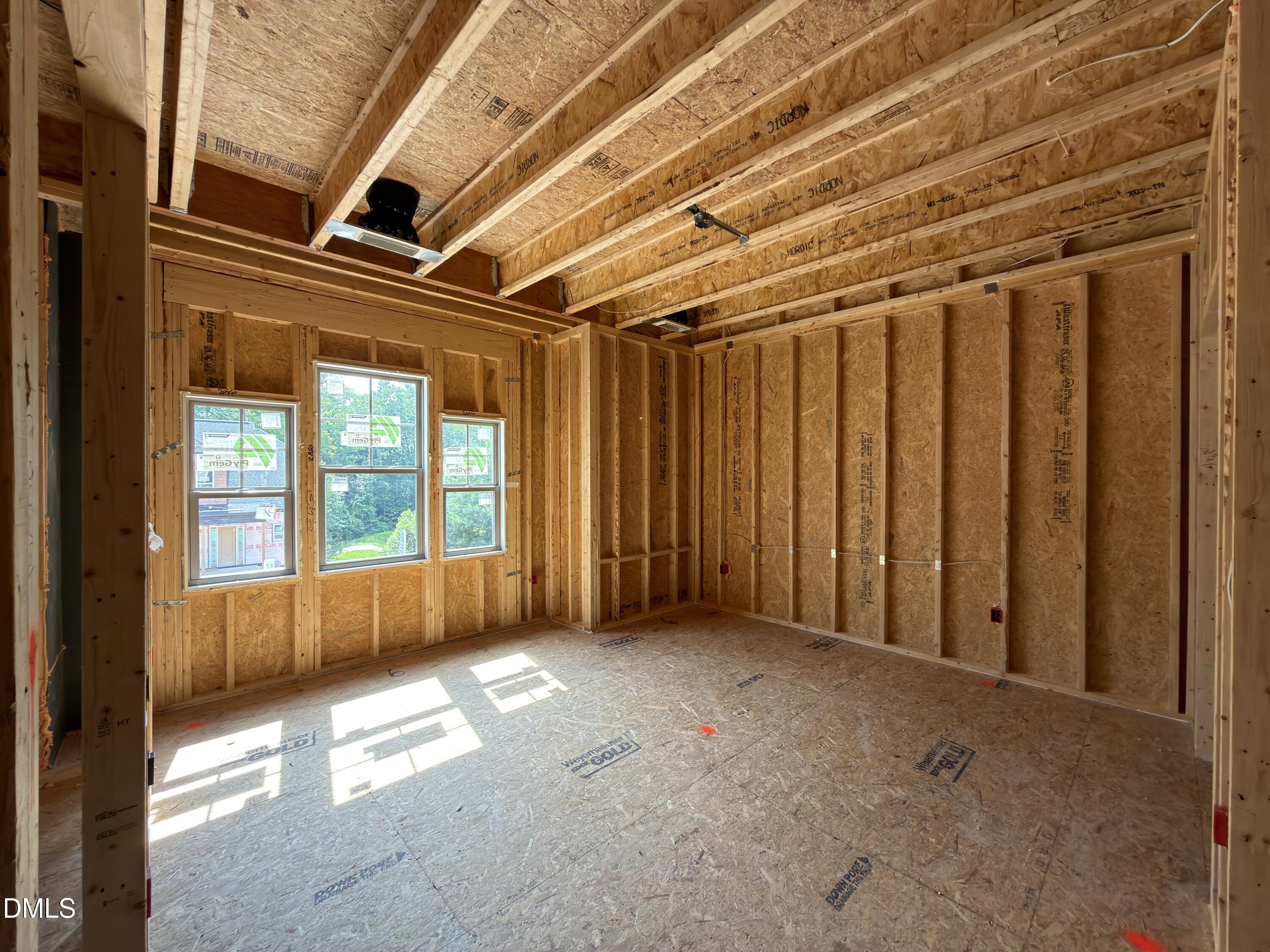 2609 Silver Gate Court Property Photo 18