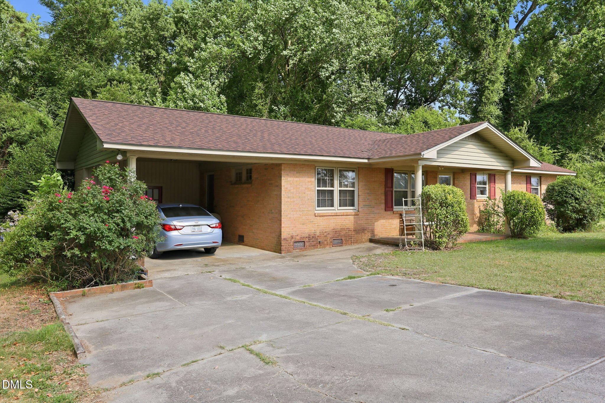 1766 Mcphail Road Property Photo 1