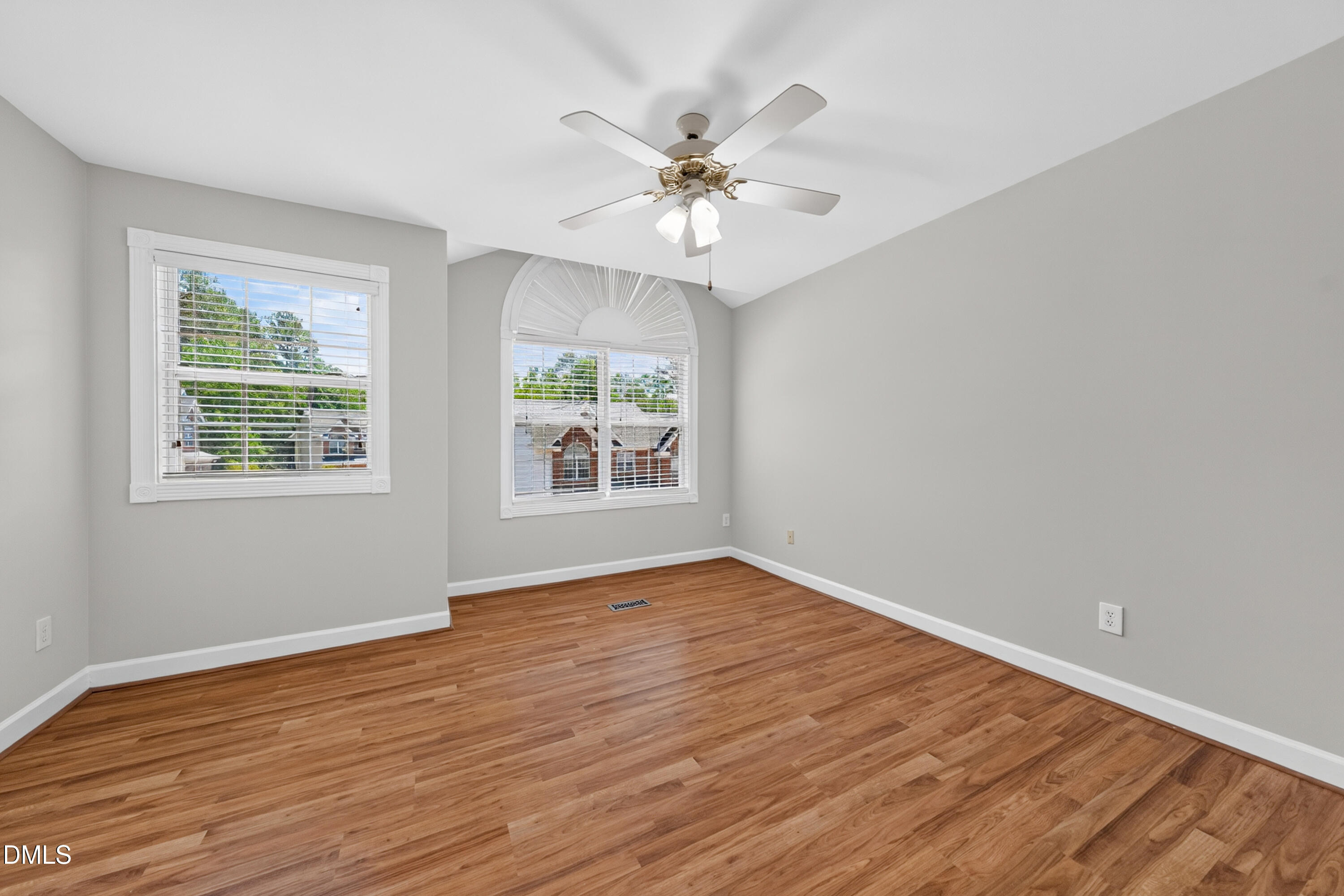 108 Grande Meadow Way Property Photo 34