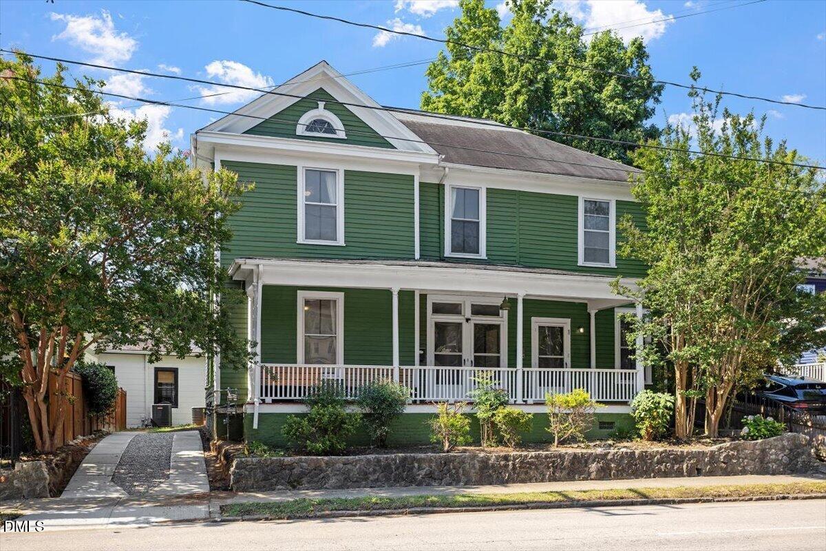 404 E Edenton Street Property Photo 1