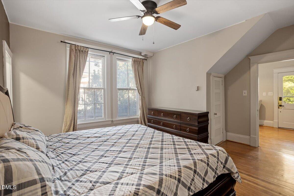 404 E Edenton Street Property Photo 9