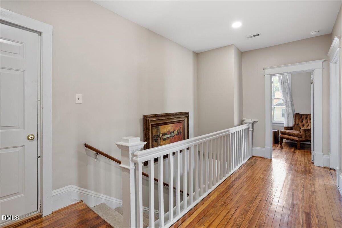 404 E Edenton Street Property Photo 23