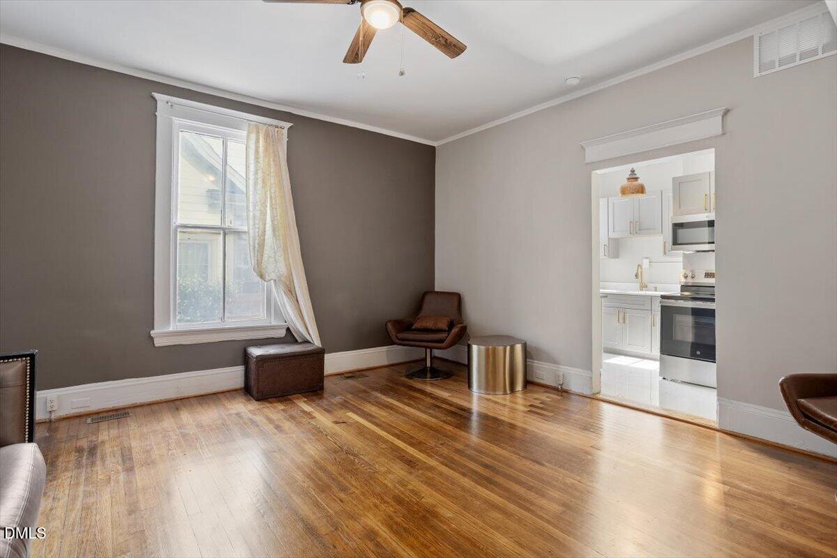 404 E Edenton Street Property Photo 39