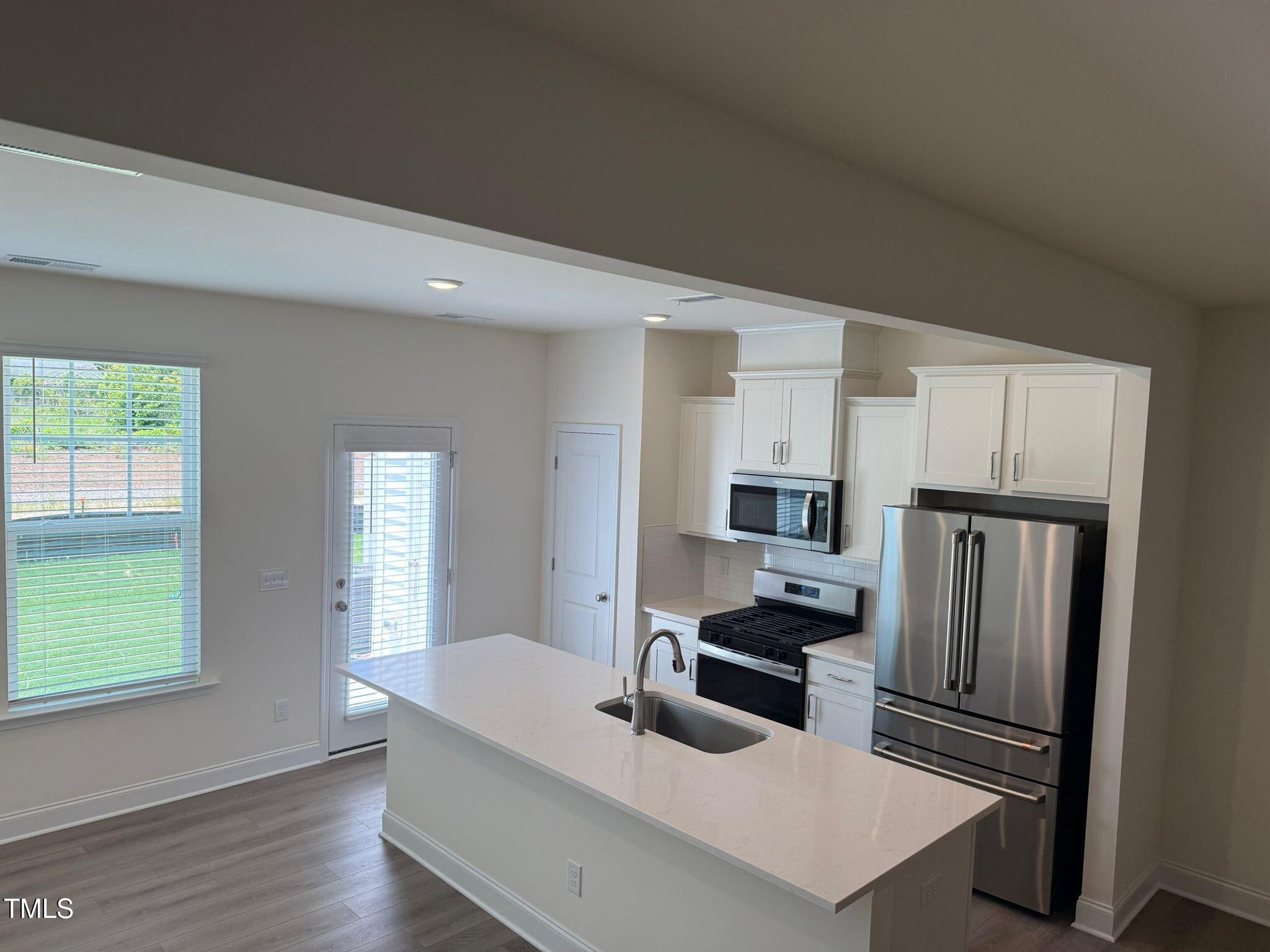 48 Hyacinth Lane Property Photo 6