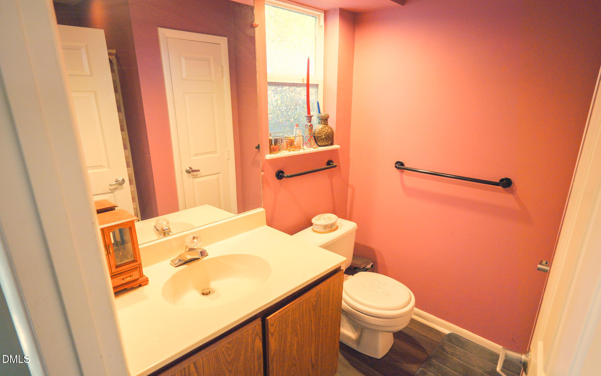 5926 Suncreek Court Property Photo 8