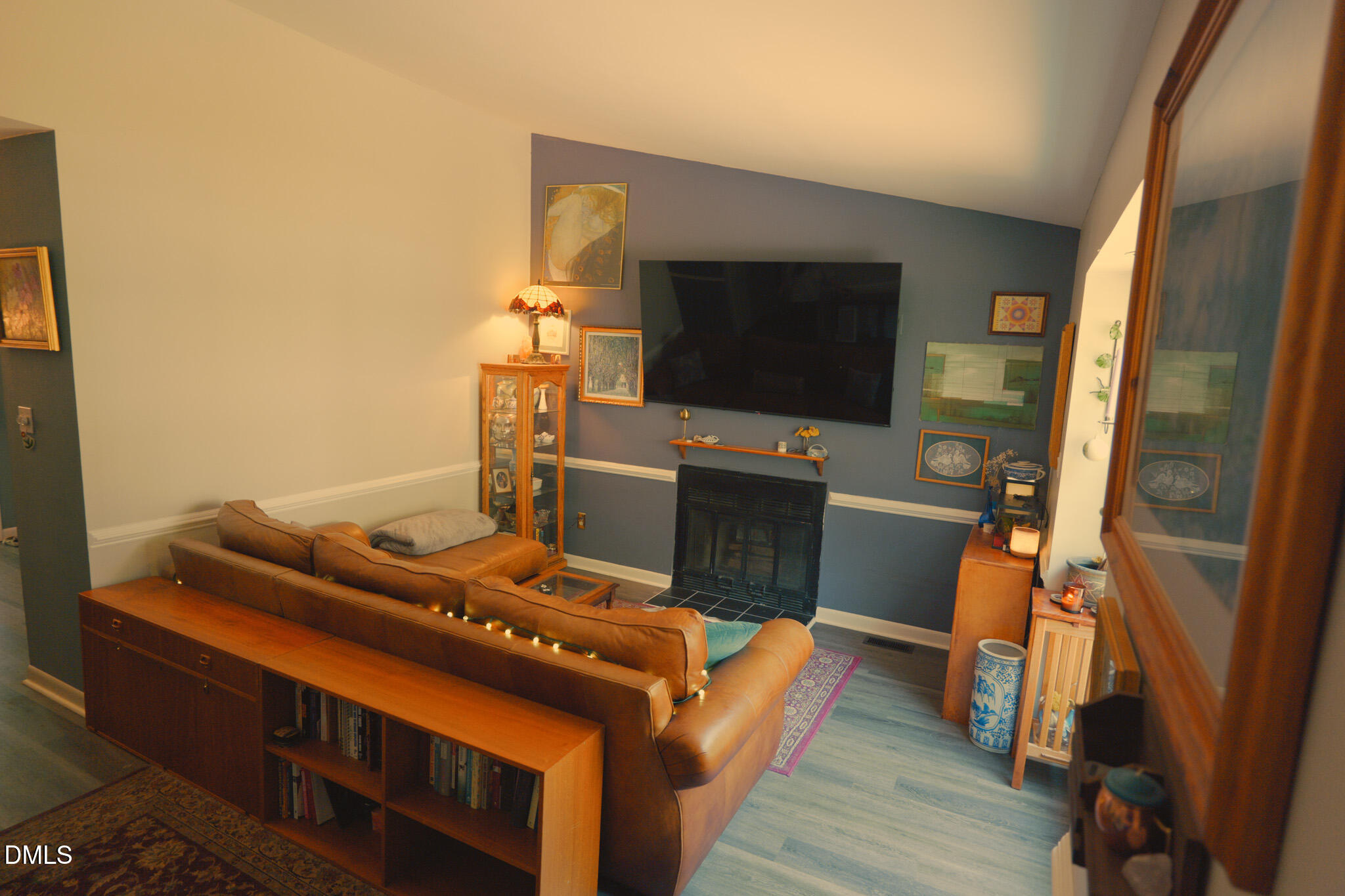 5926 Suncreek Court Property Photo 9