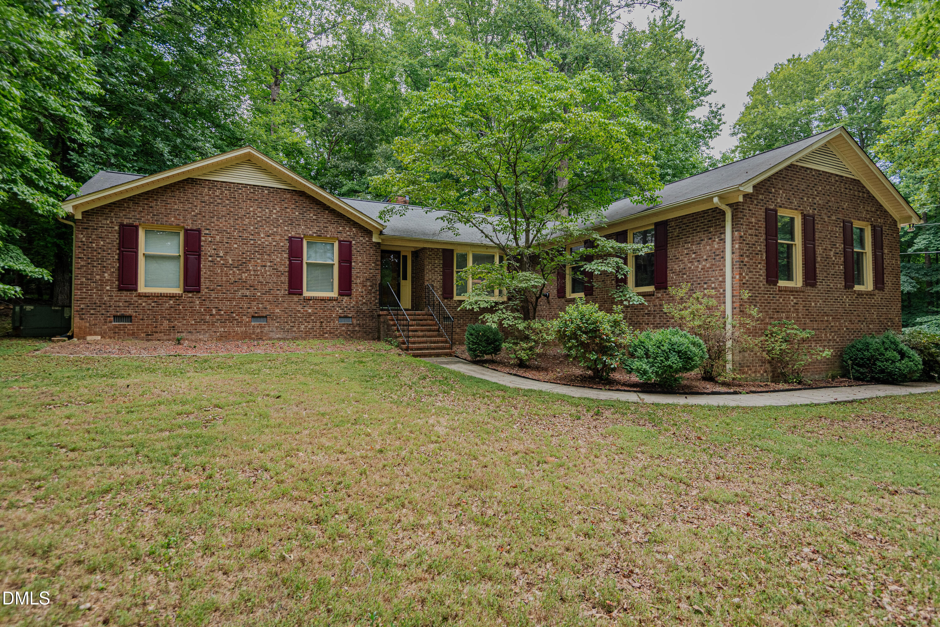 2603 Crescent Hill Drive Property Photo 1