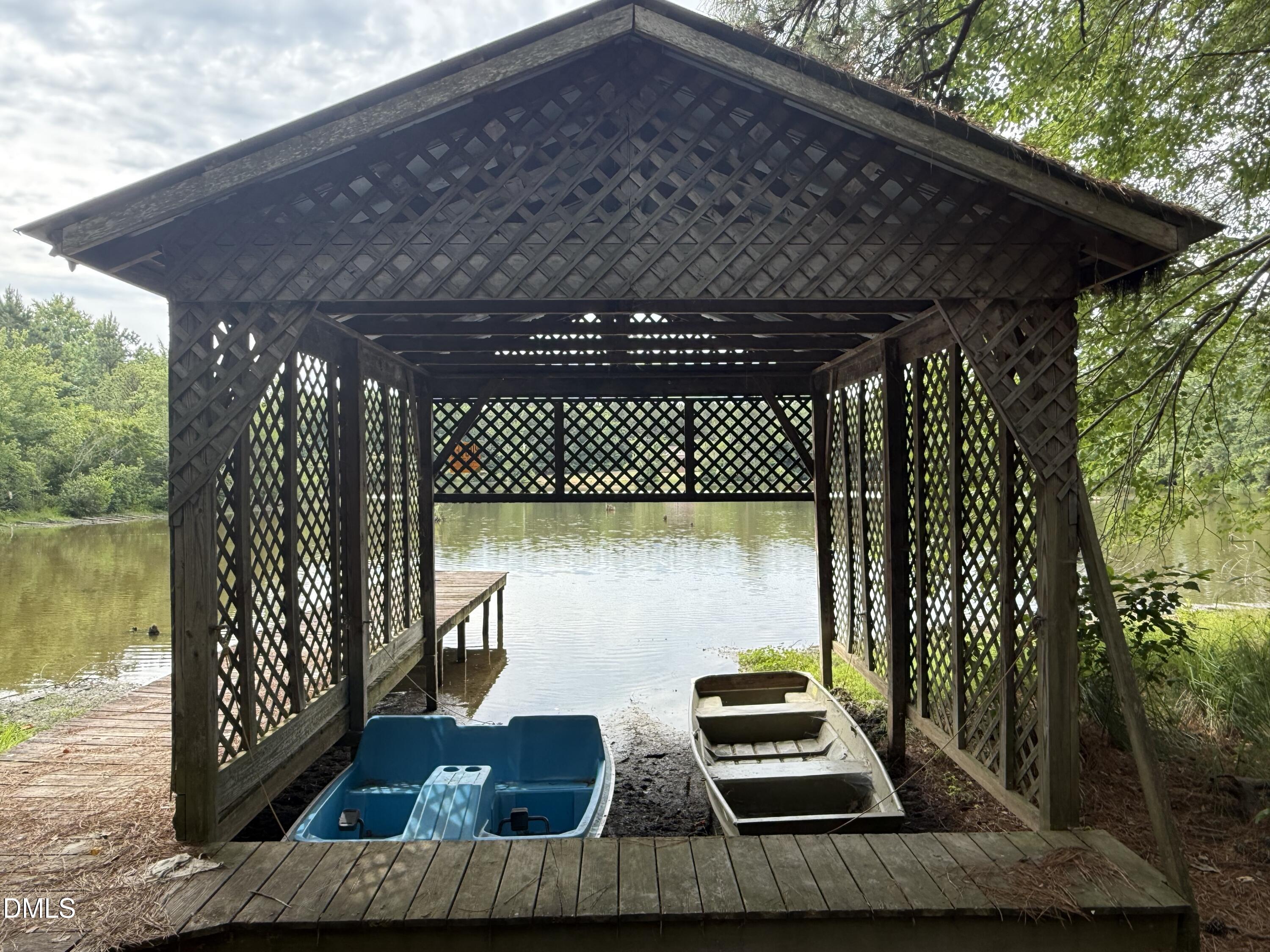 513 Gay Road Property Photo 13