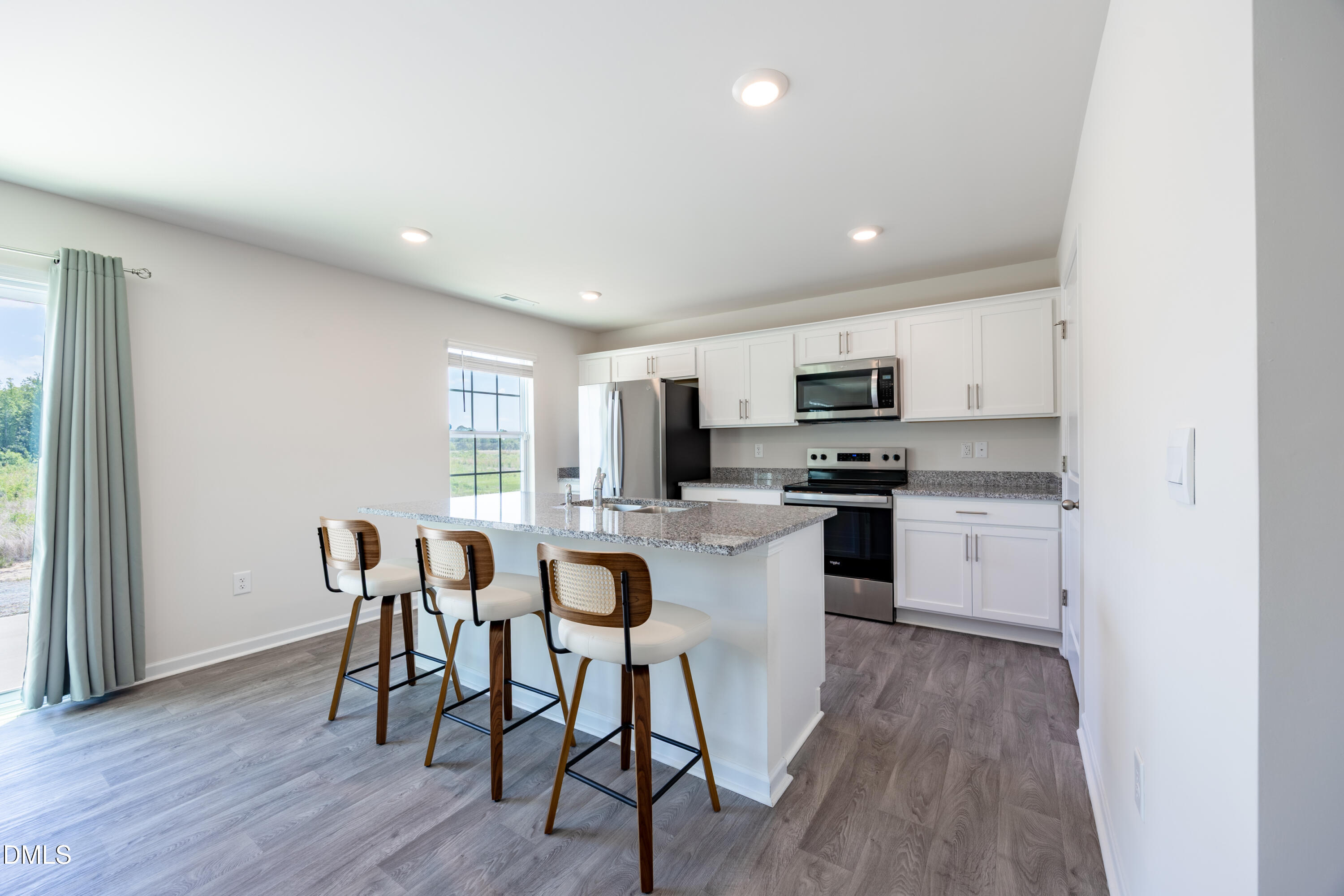 5656 Wellons Court Property Photo 8