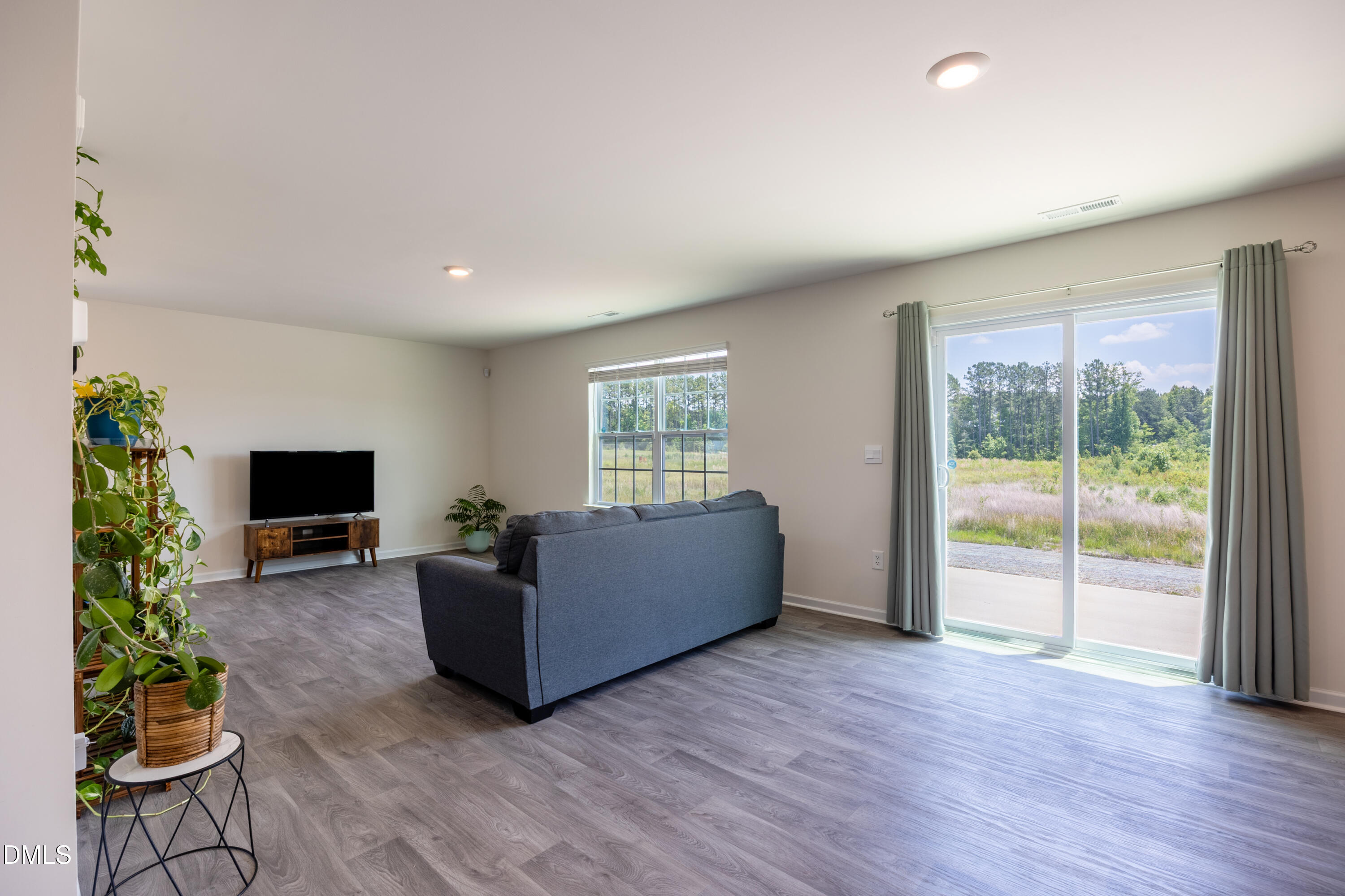 5656 Wellons Court Property Photo 13