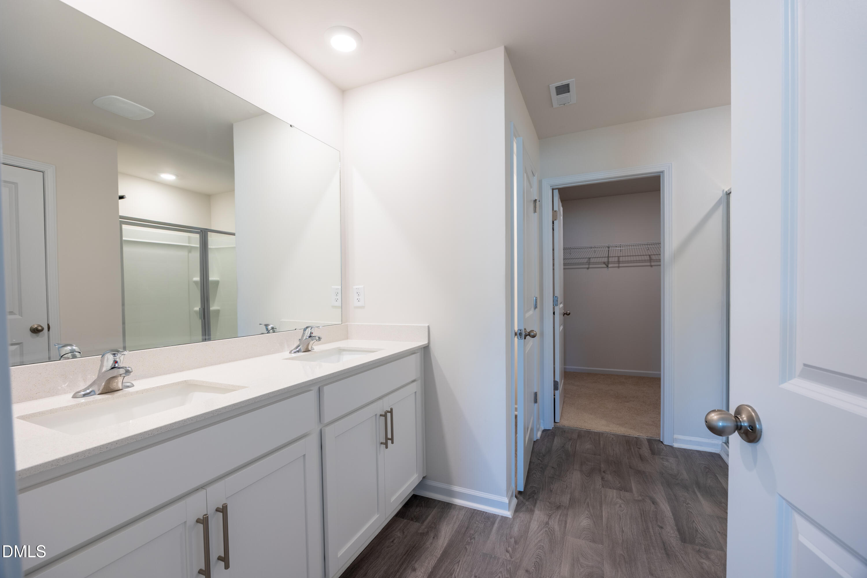 5656 Wellons Court Property Photo 24