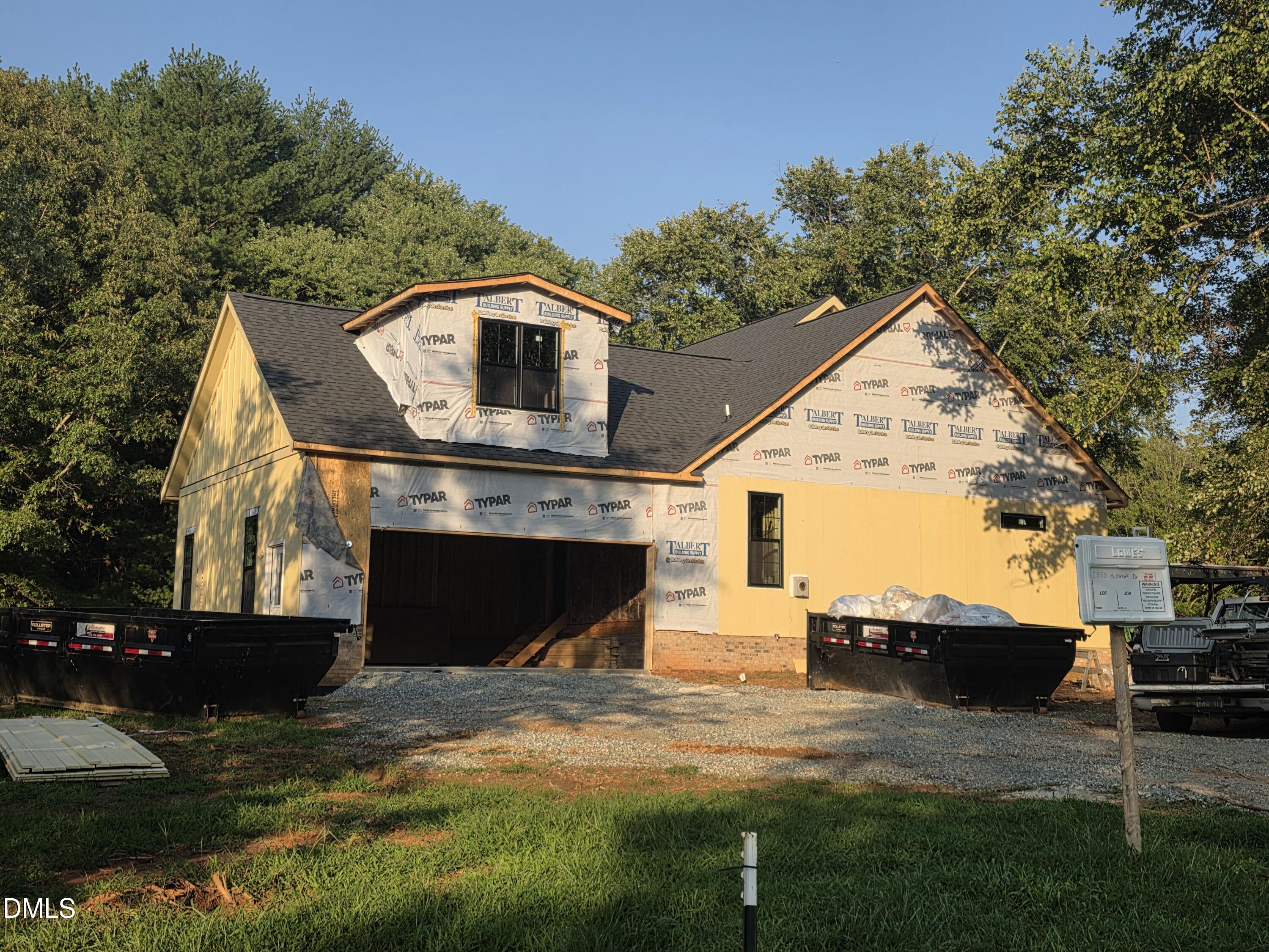2550 Millbrook Drive Property Photo 4