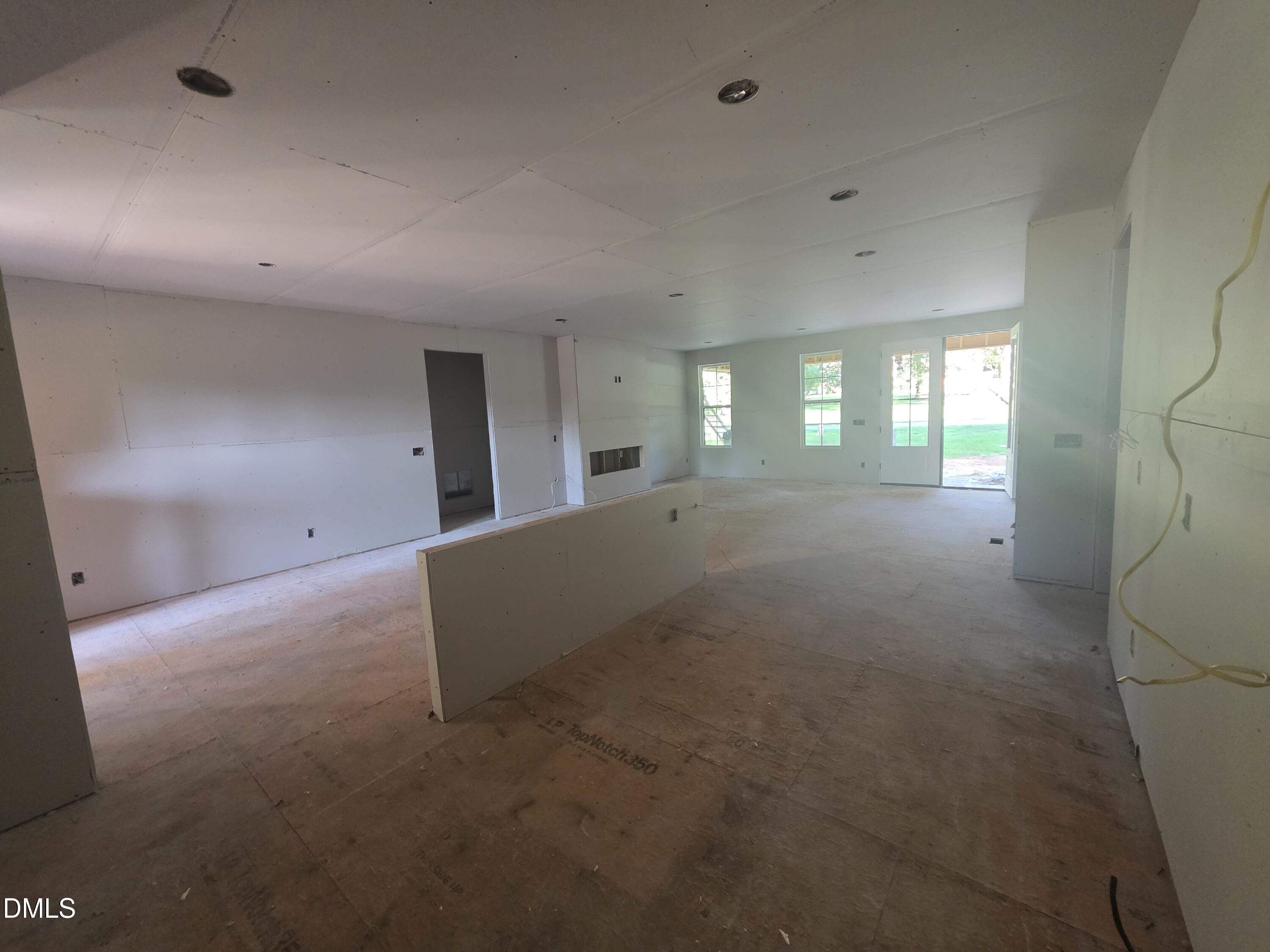 2550 Millbrook Drive Property Photo 8