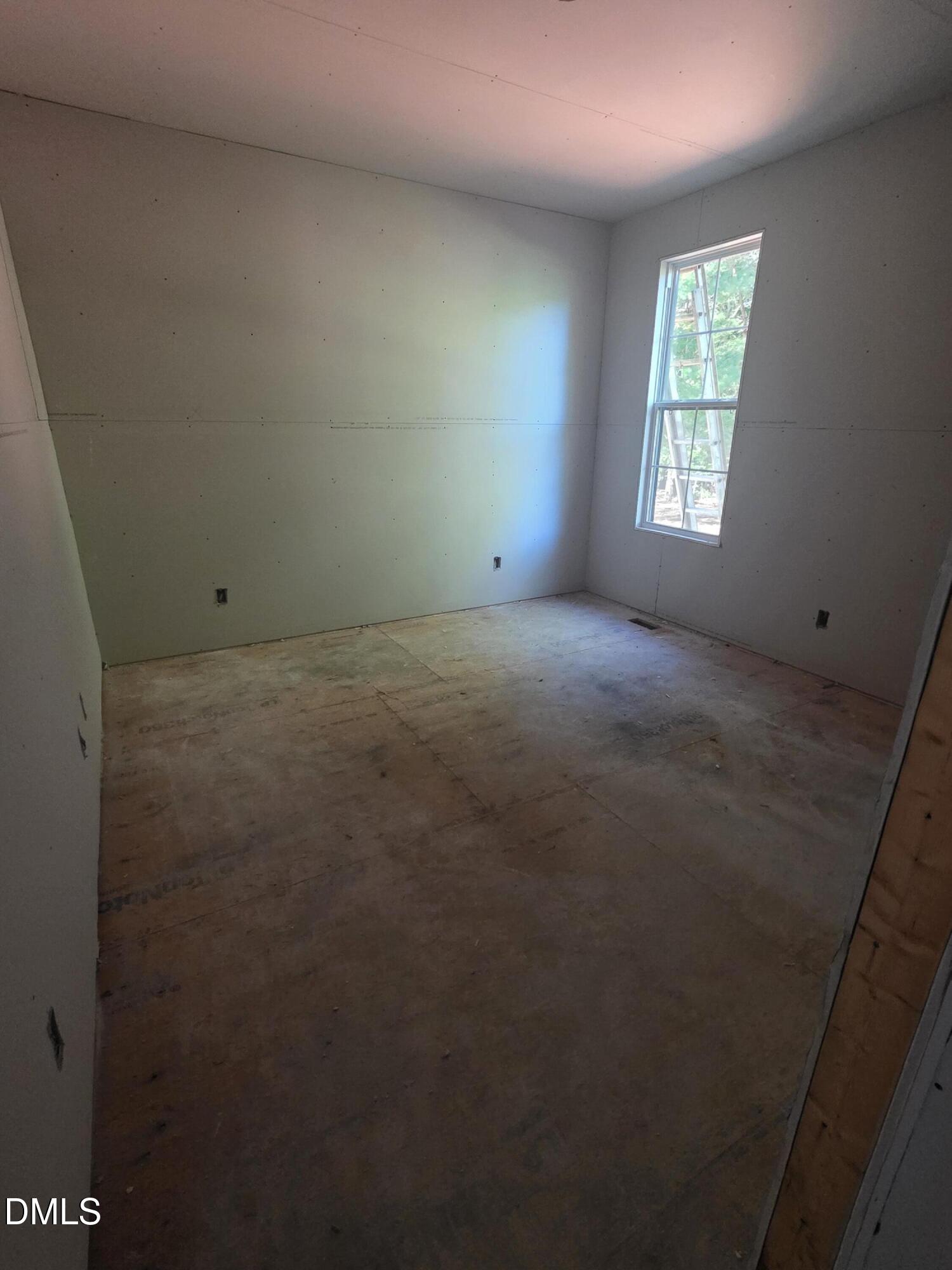 2550 Millbrook Drive Property Photo 11