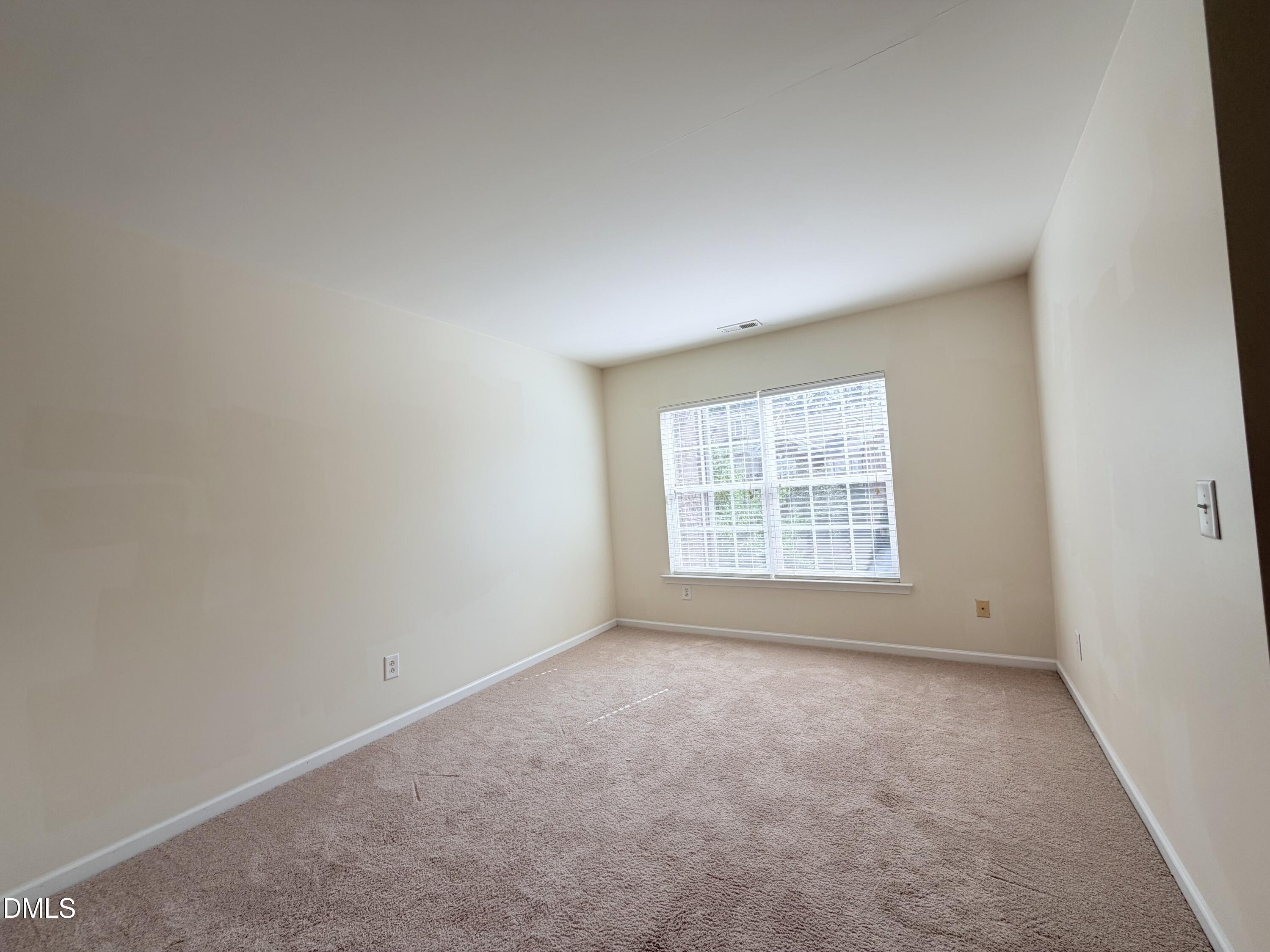 124 Longchamp Lane Property Photo 10