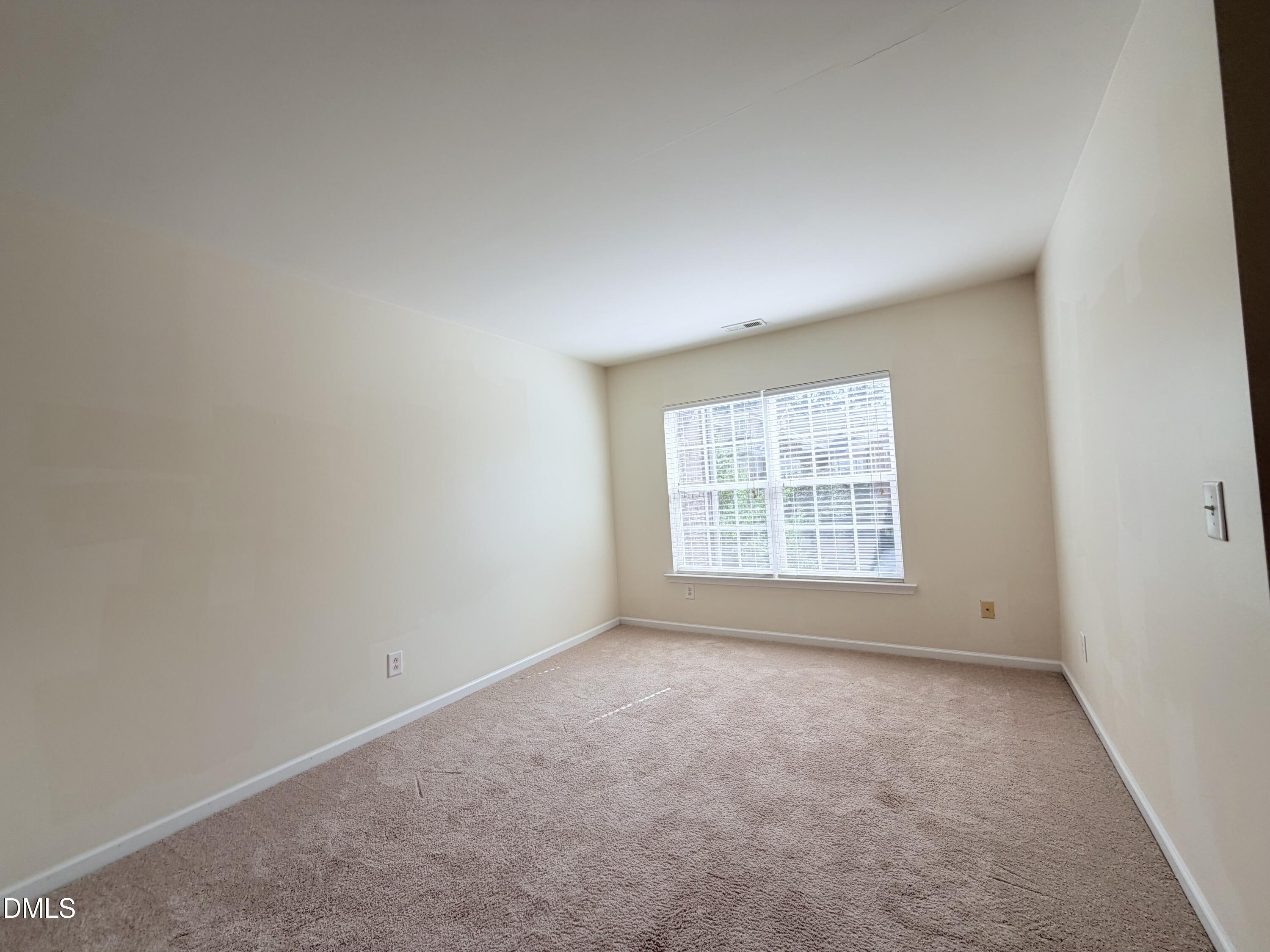 124 Longchamp Lane Property Photo 11