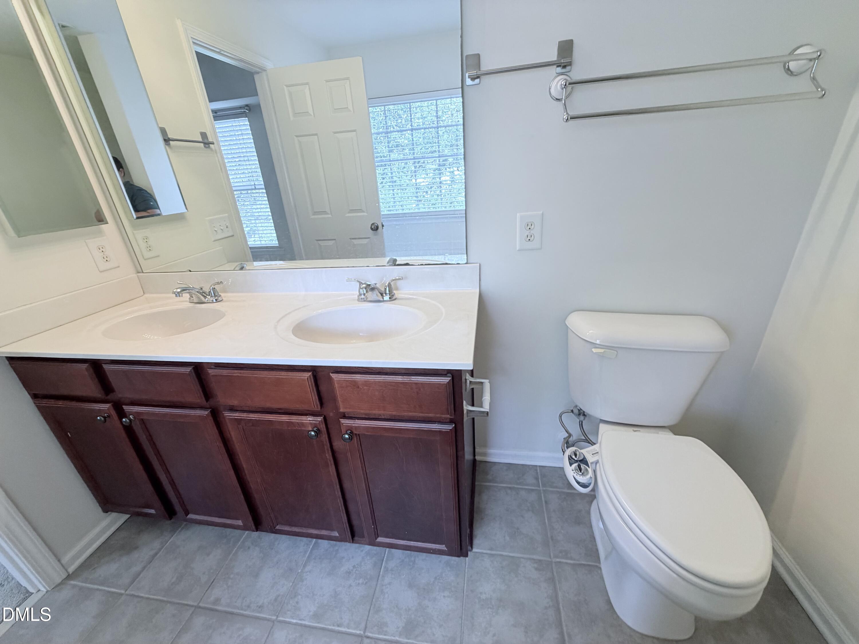124 Longchamp Lane Property Photo 15
