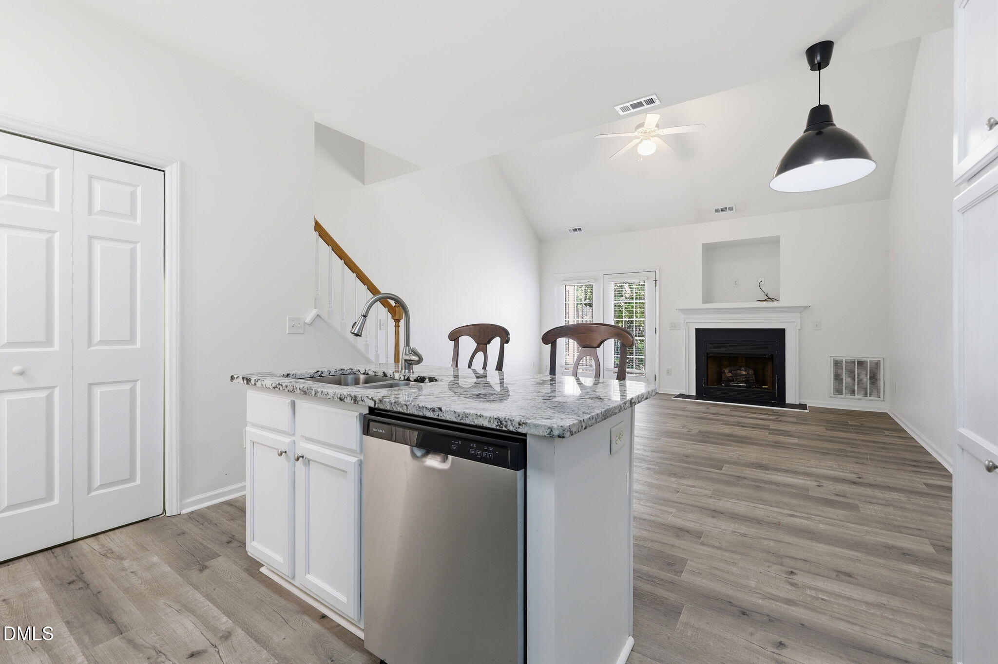 11 Signet Drive Property Photo 12