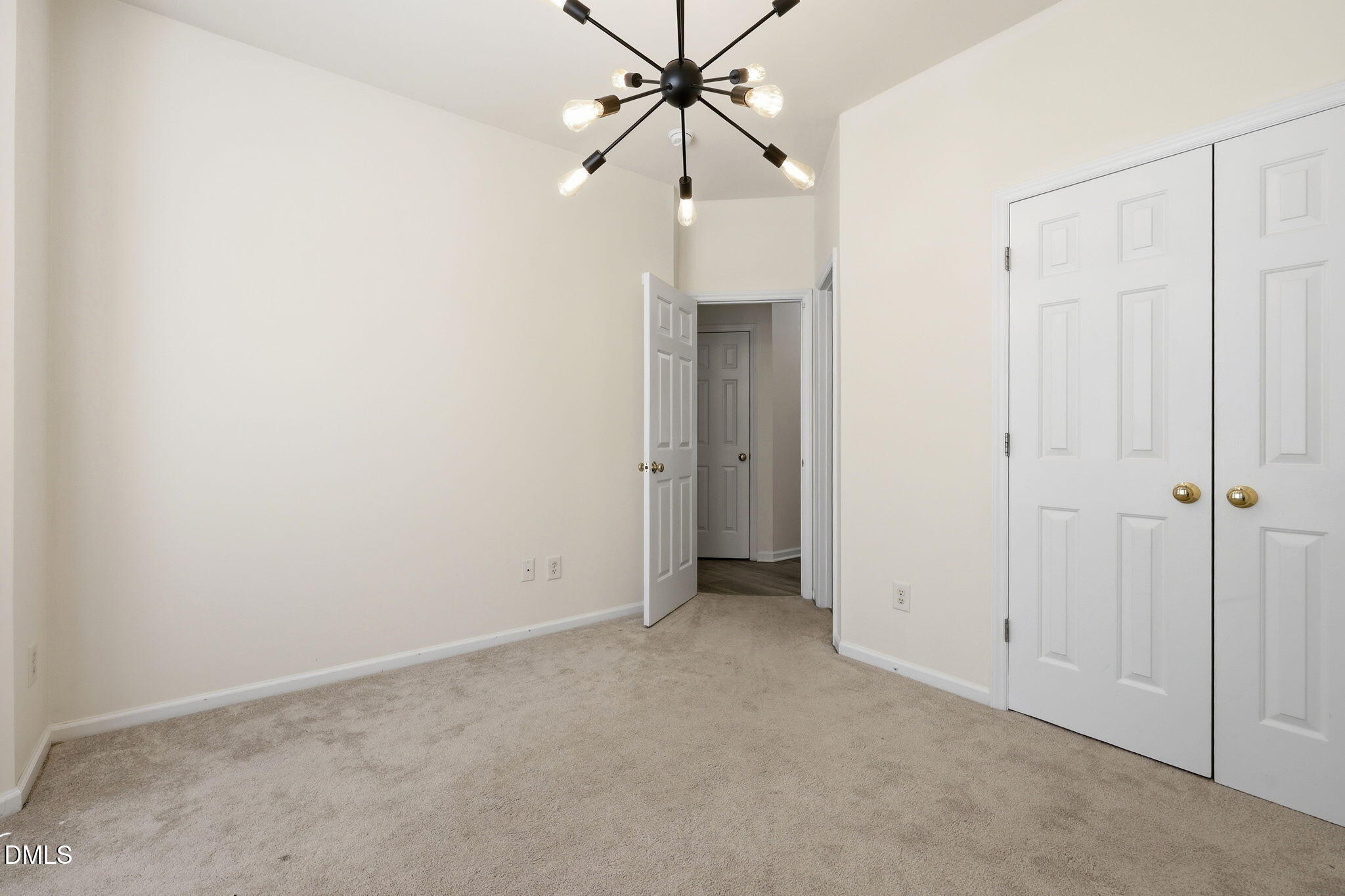 11 Signet Drive Property Photo 29