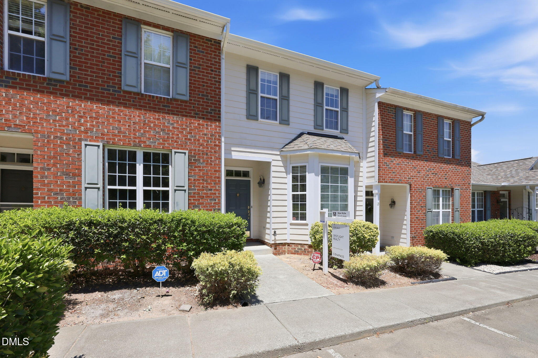 11 Signet Drive Property Photo 38