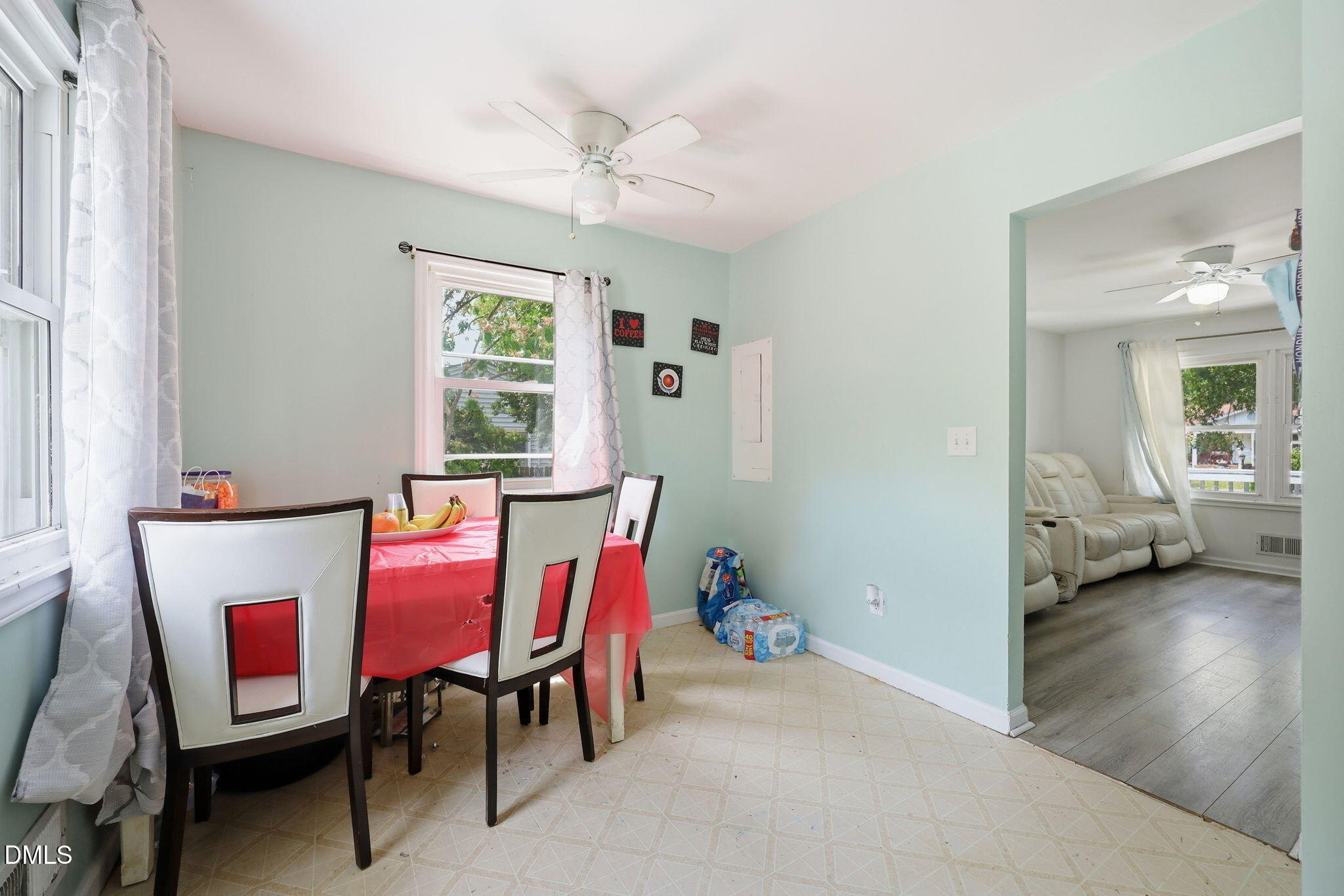 3912 Memory Lane Property Photo 11