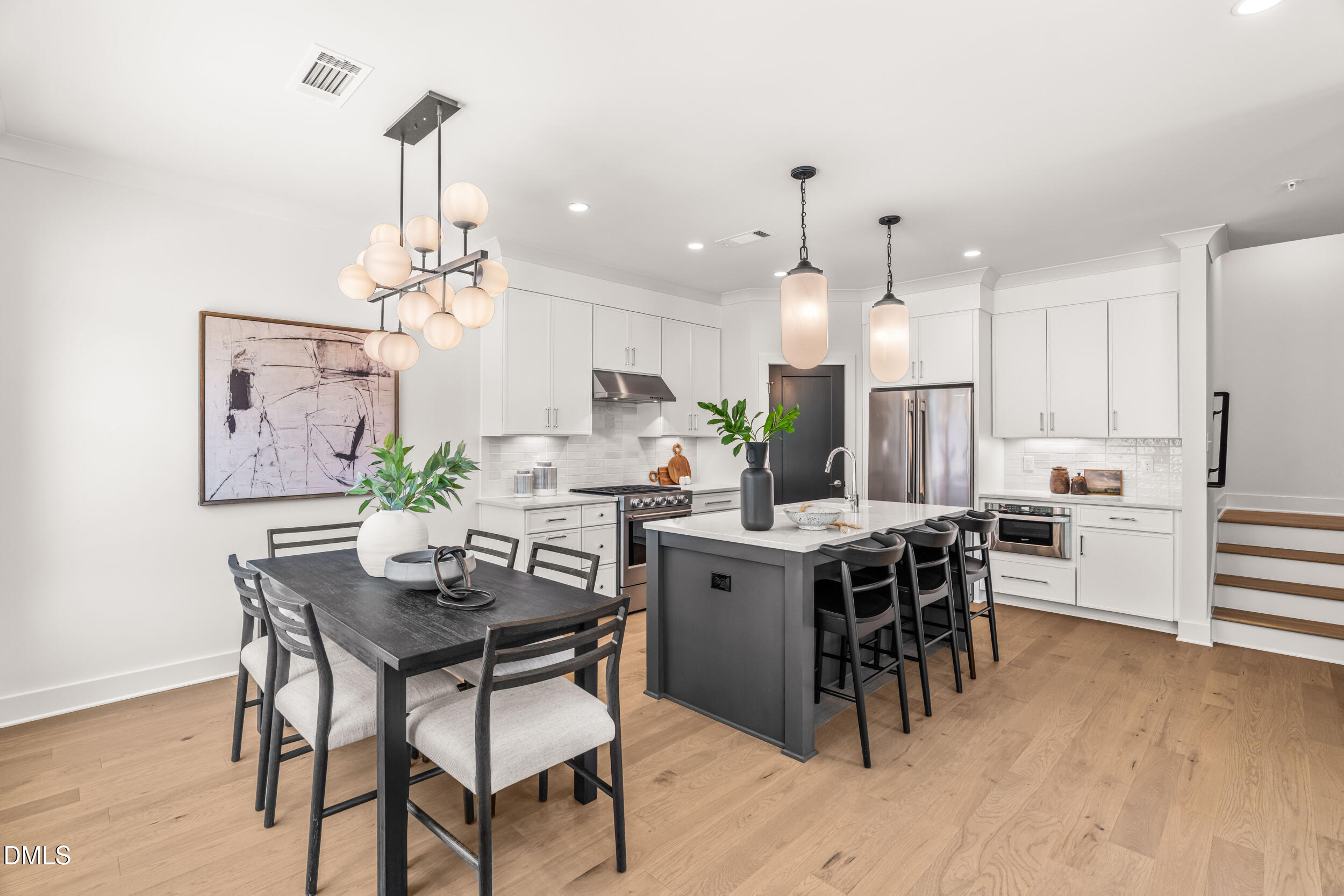 805 Niantic Street Property Photo 13