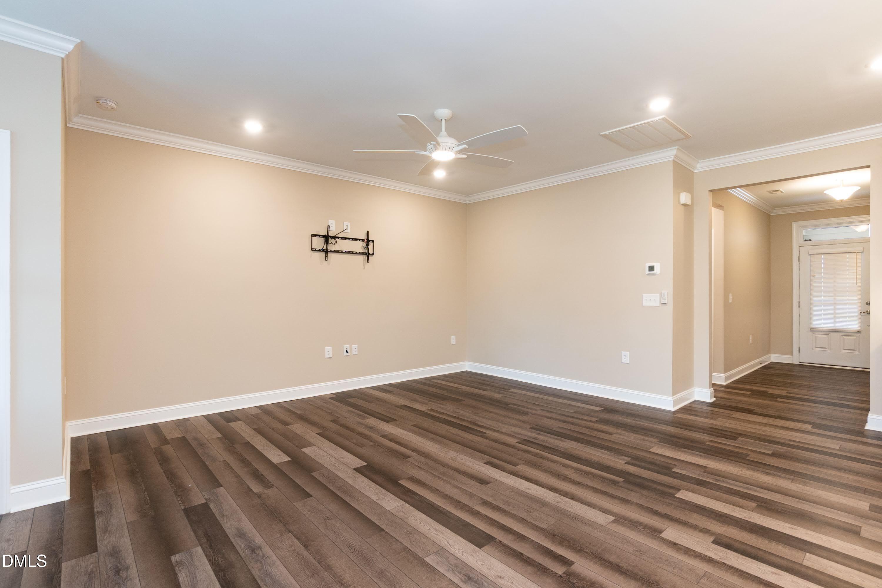 1134 Shellbank Drive Property Photo 5