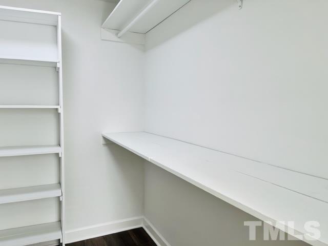 2112 N Hills Drive Property Photo 23