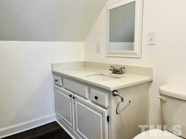 2112 N Hills Drive Property Photo 26