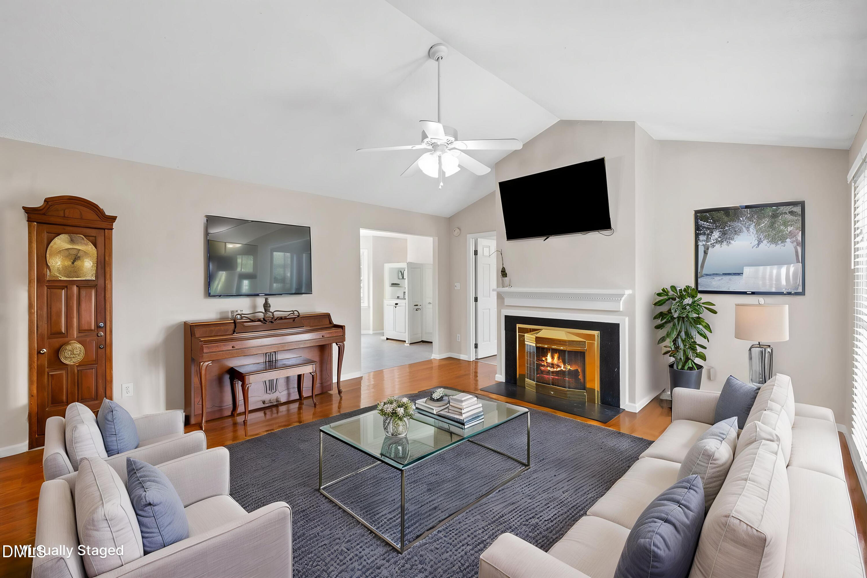 46 Richmond Drive Property Photo 2
