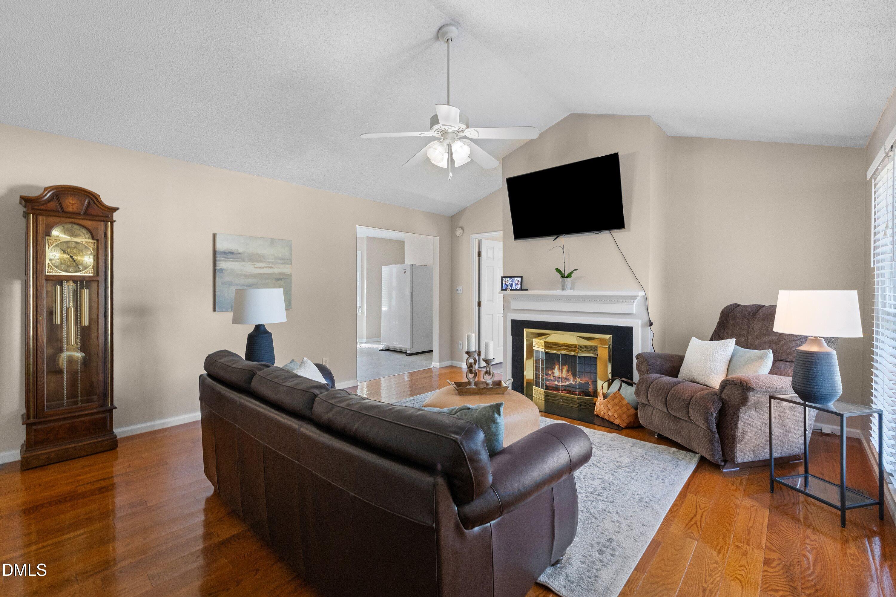 46 Richmond Drive Property Photo 3