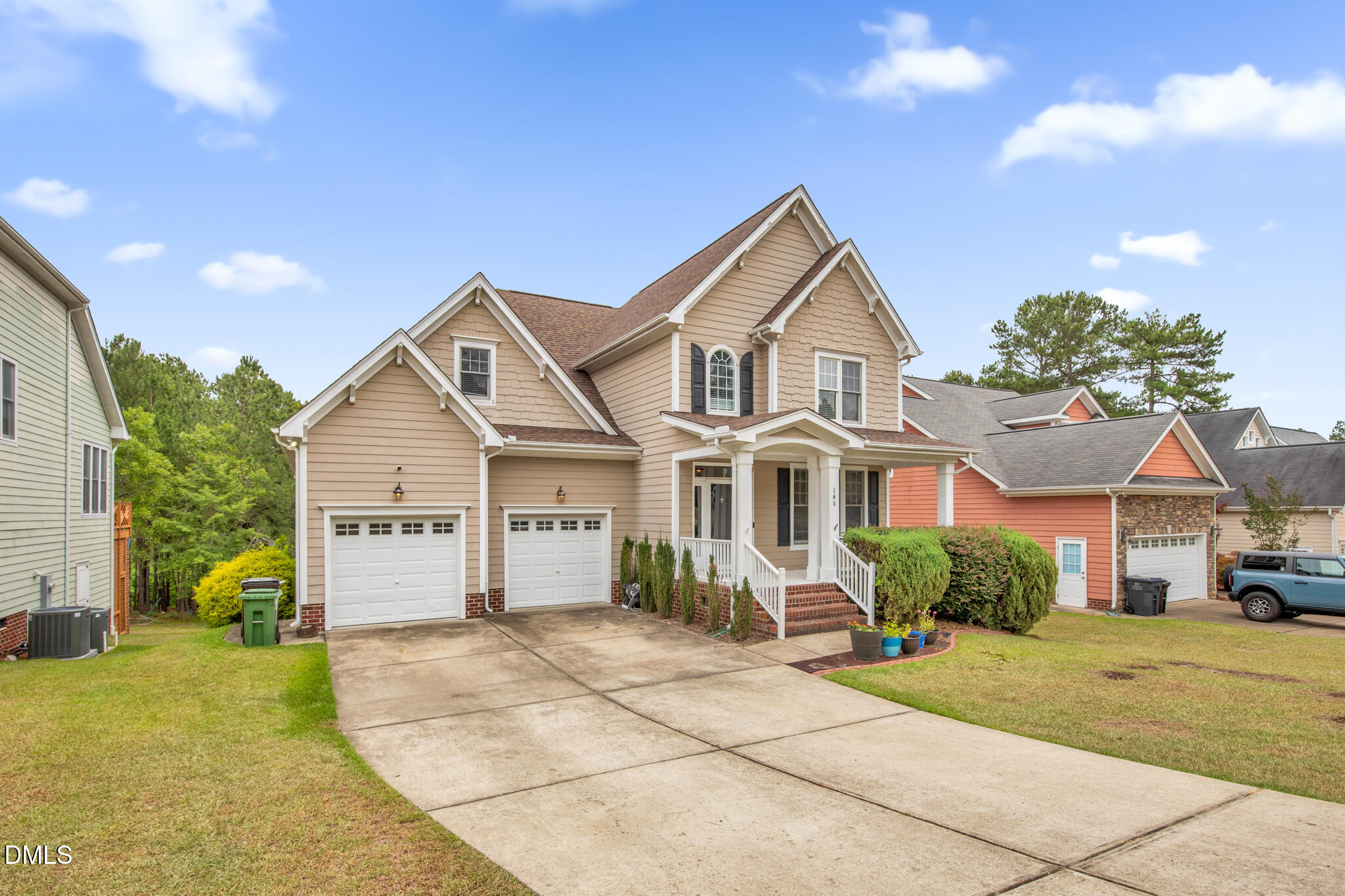 148 Lamplighter Way Property Photo 2